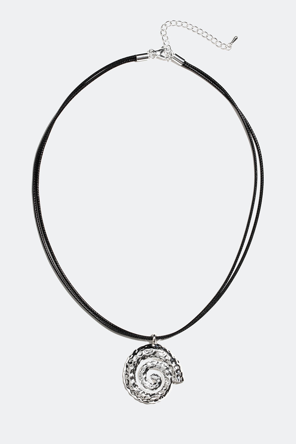 Halsband med spiralformat hänge i gruppen Smycken / Halsband / Halsband med hänge hos Glitter (254001541001)
