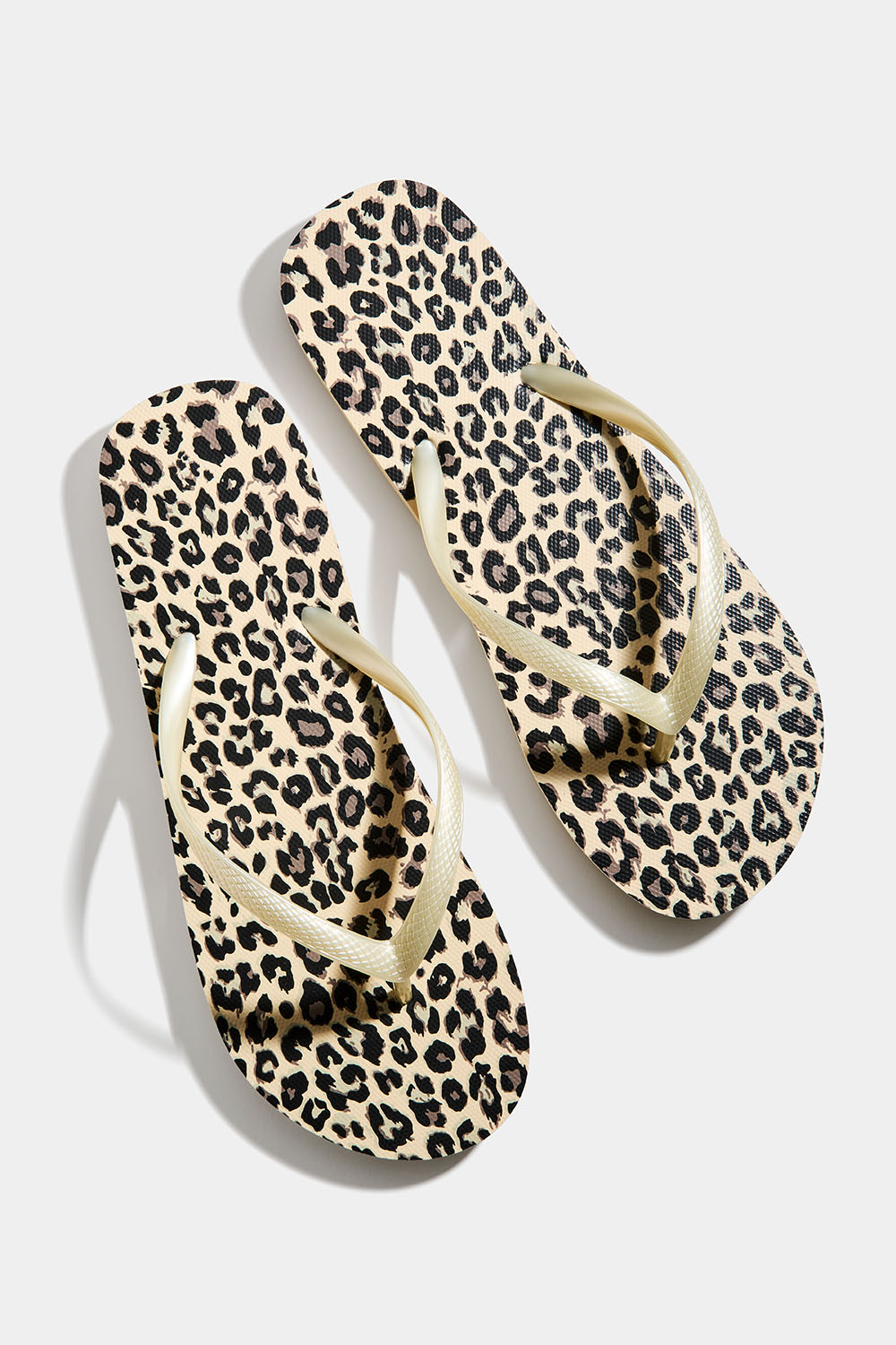Flip-flops i leo i gruppen Accessoarer / Övrigt hos Glitter (1090003705)