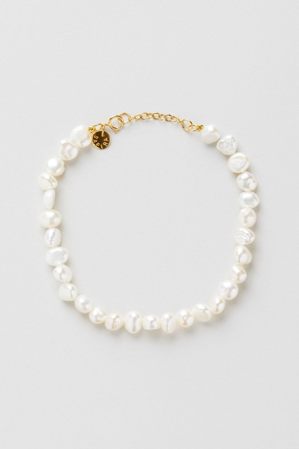 Amour Pearl Bracelet 18k Gold Plated i gruppen Store week / 2501 hos Glitter (1200117-12-ONESIZE)