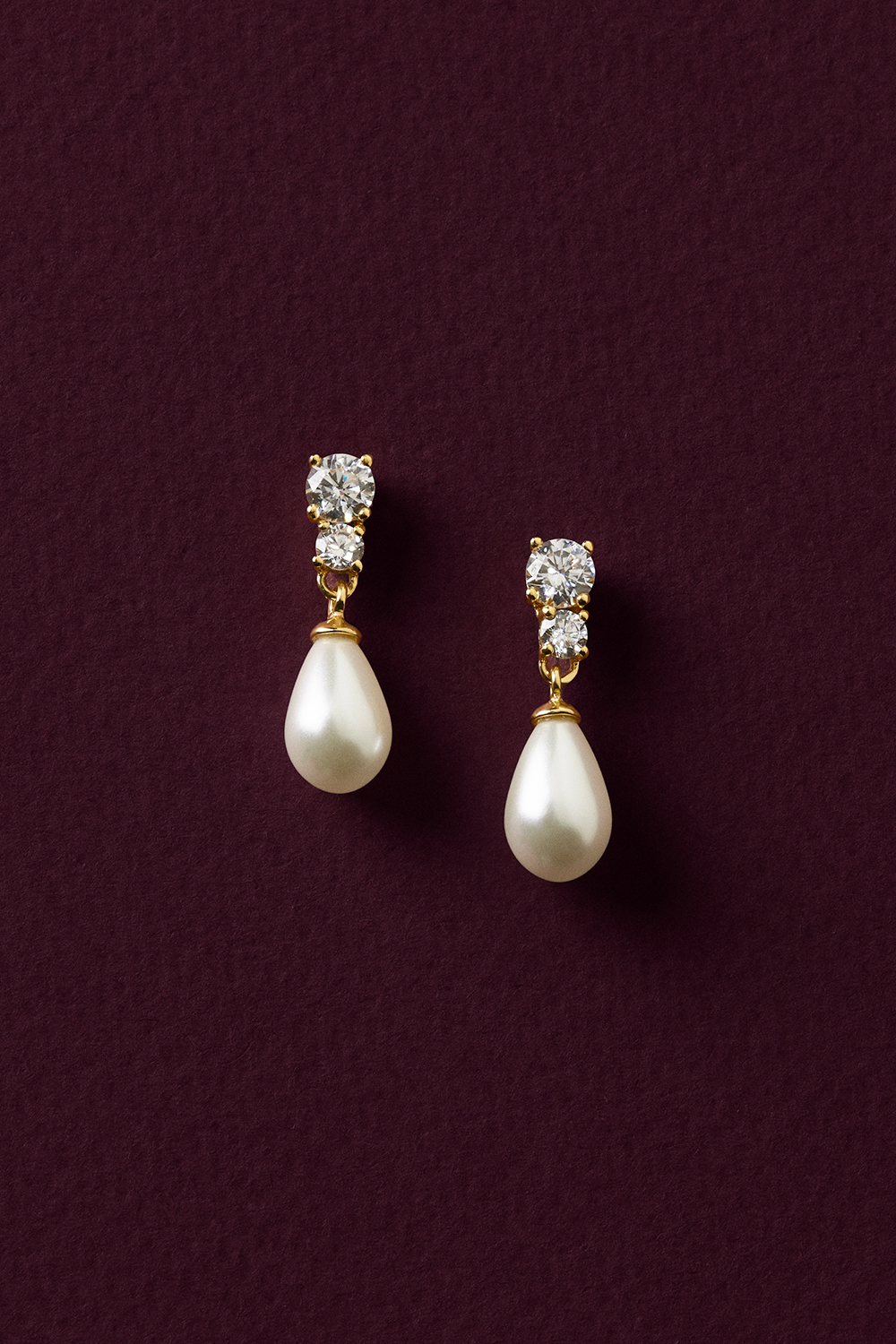 Ariel Pearl Studs 24k Gold Plated i gruppen Store week / 2501 hos Glitter (1301330-12-ONESIZE)
