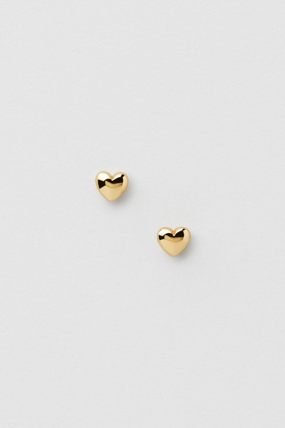 Puffy Heart Studs 18k Gold Plated i gruppen Smycken / Örhängen / Studs hos Glitter (1301335-12-ONESIZE)