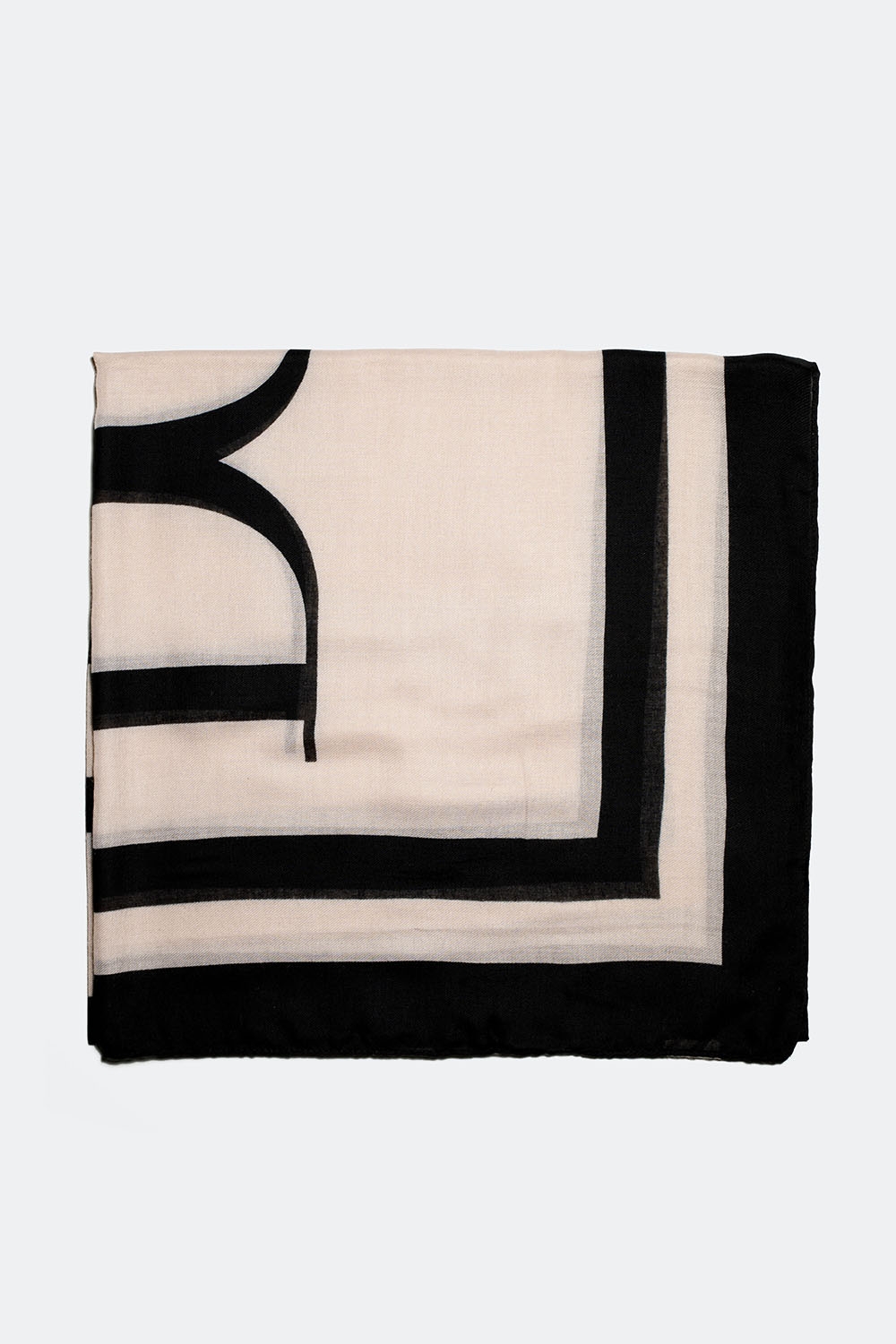 Rektangulär beige scarf med svart mönster i gruppen Accessoarer / Scarves hos Glitter (171000588300)