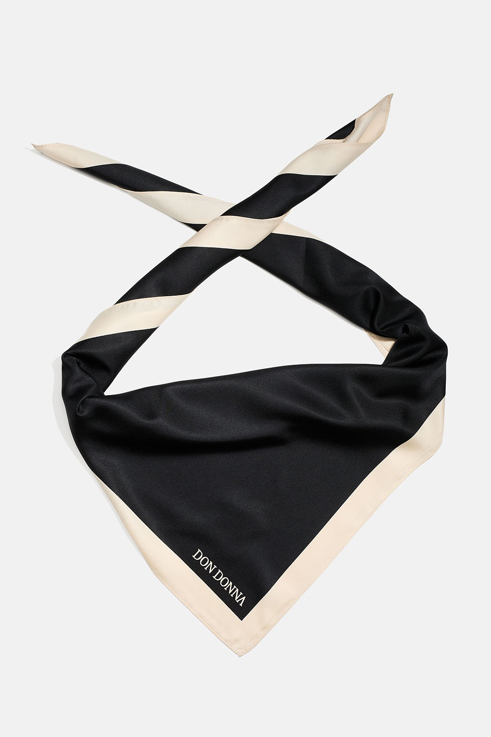 Svart sjal i sidenimitation med vita kanter i gruppen Accessoarer / Scarves hos Glitter (171001599000)