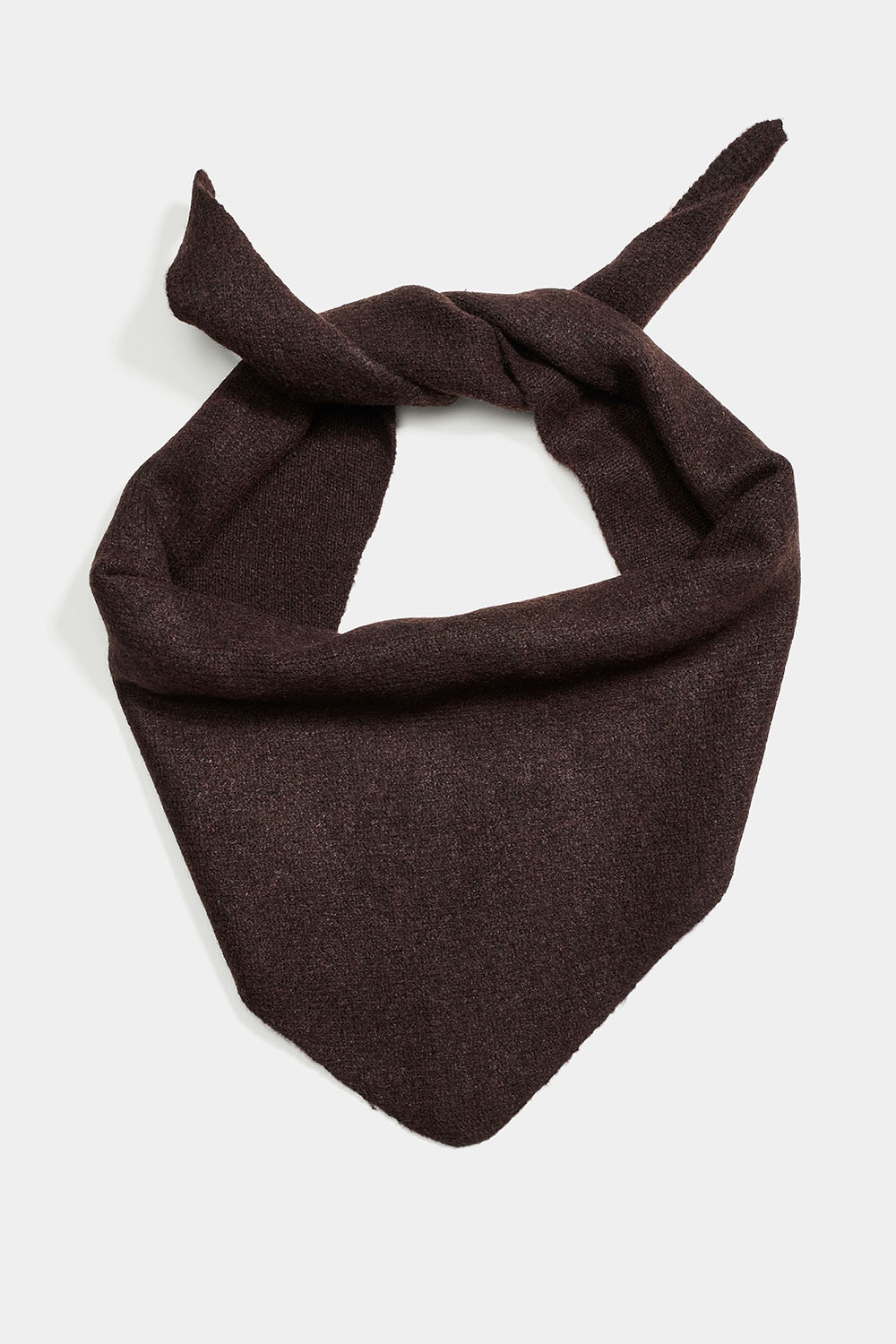 Brun stickad trekantig scarf i gruppen Accessoarer / Stickat / Halsdukar hos Glitter (171001778200)