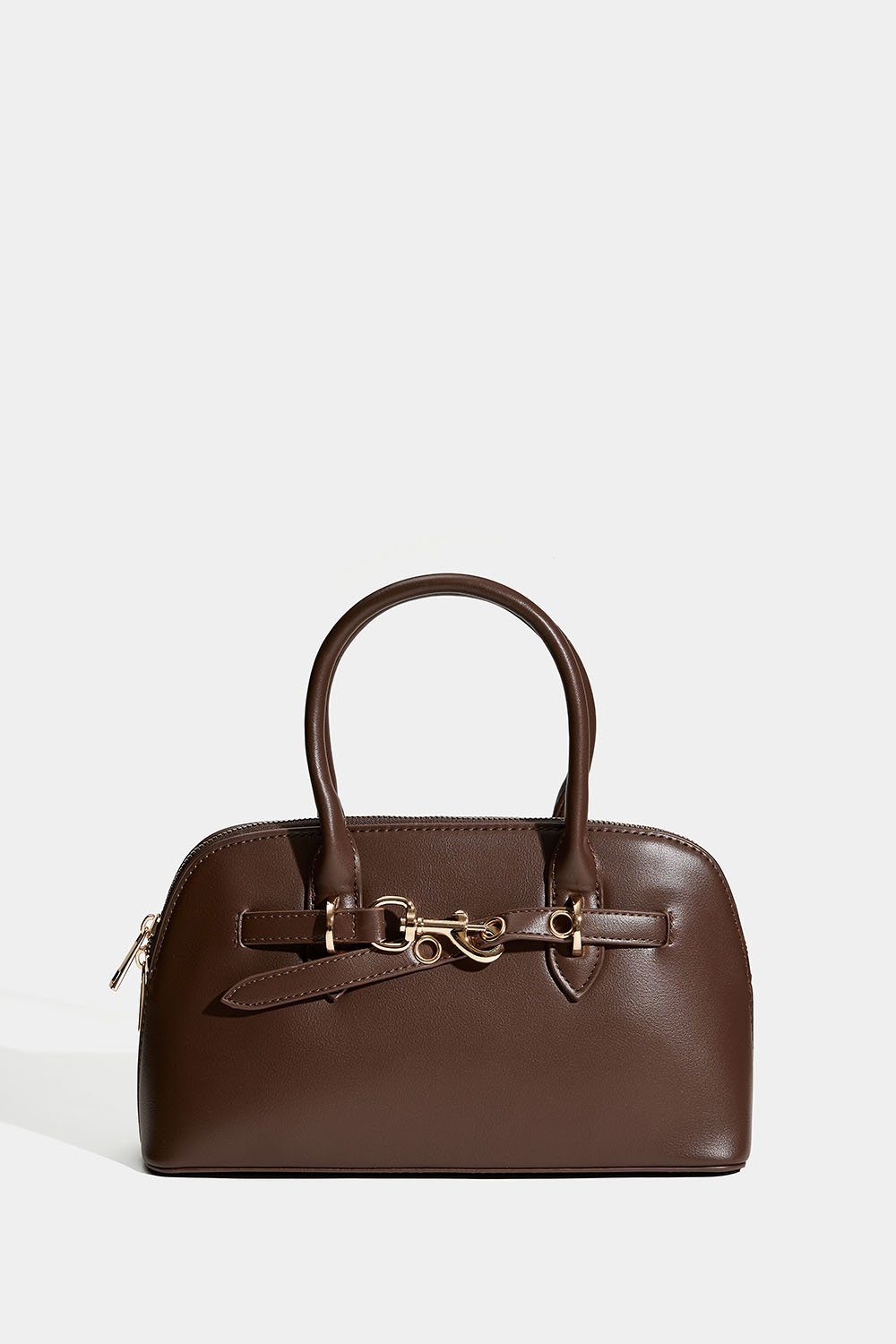 Brun handväska med rem och låsdetalj i gruppen Väskor hos Glitter (172001948000)