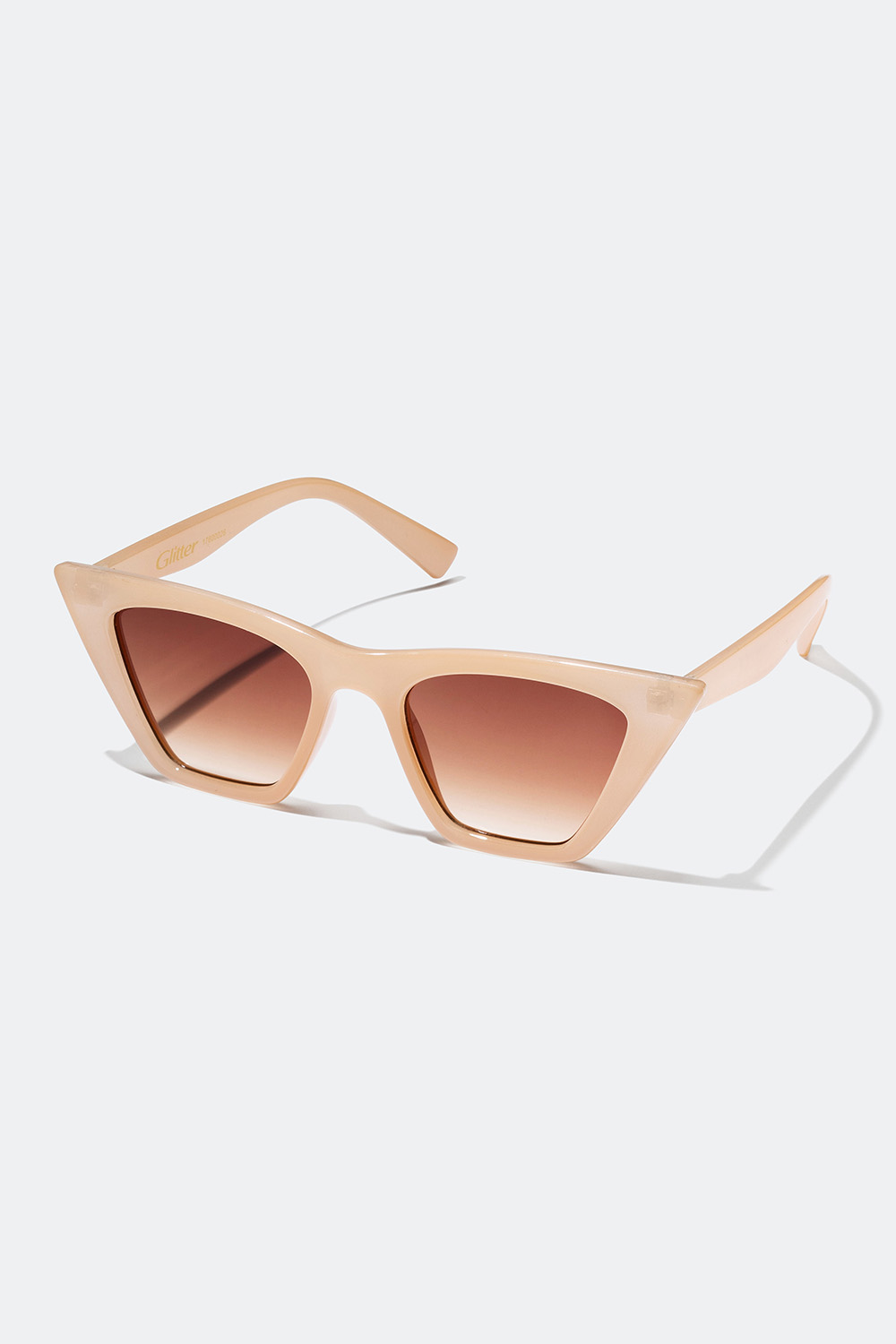 Beigefärgade solglasögon med cat eye design i gruppen Accessoarer hos Glitter (17600026)