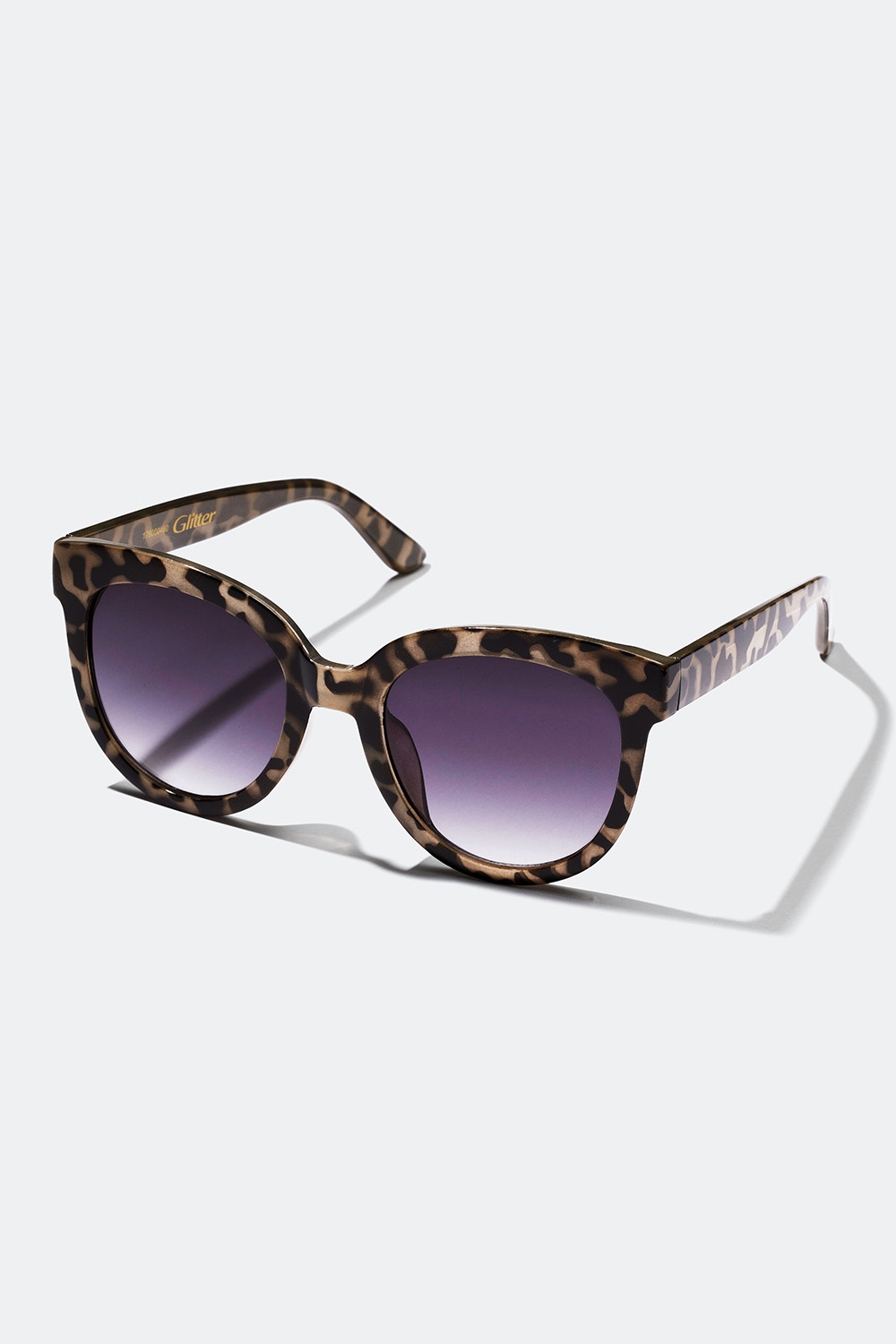 Tortoisemönstrade solglasögon med rundade bågar i gruppen Accessoarer / Solglasögon hos Glitter (176000460700)