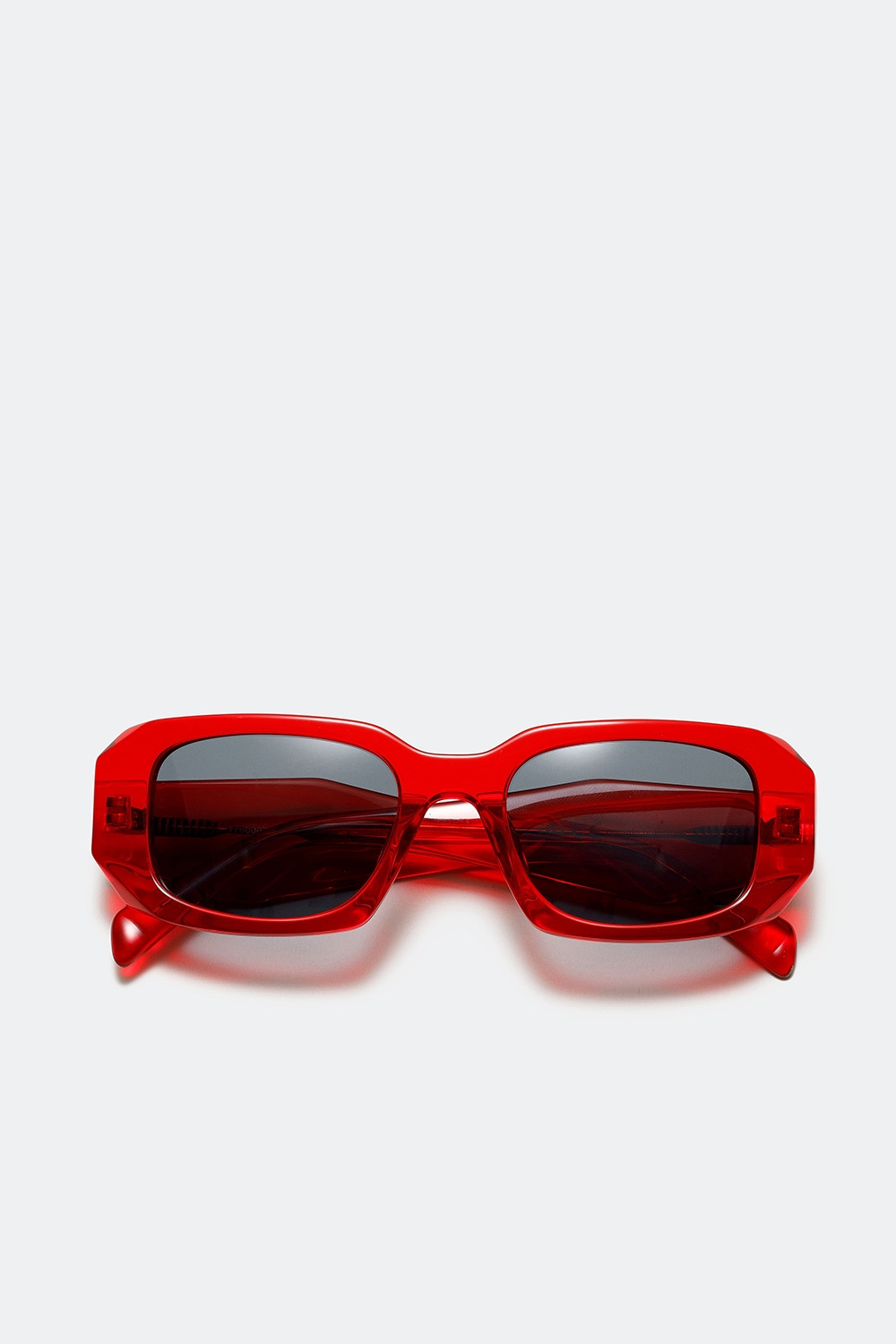 Röda rektangulära solglasögon i gruppen Don Donna - solglasögon hos Glitter (176000776000)
