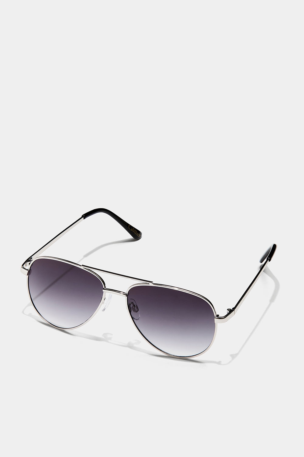 Klassiska pilotsolglasögon i gruppen Accessoarer / Solglasögon hos Glitter (176001409000)