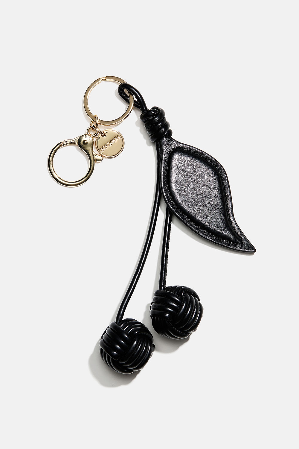 Väskdekoration med körsbär i svart läderimitation i gruppen Väskor / Bag charms hos Glitter (177000709400)