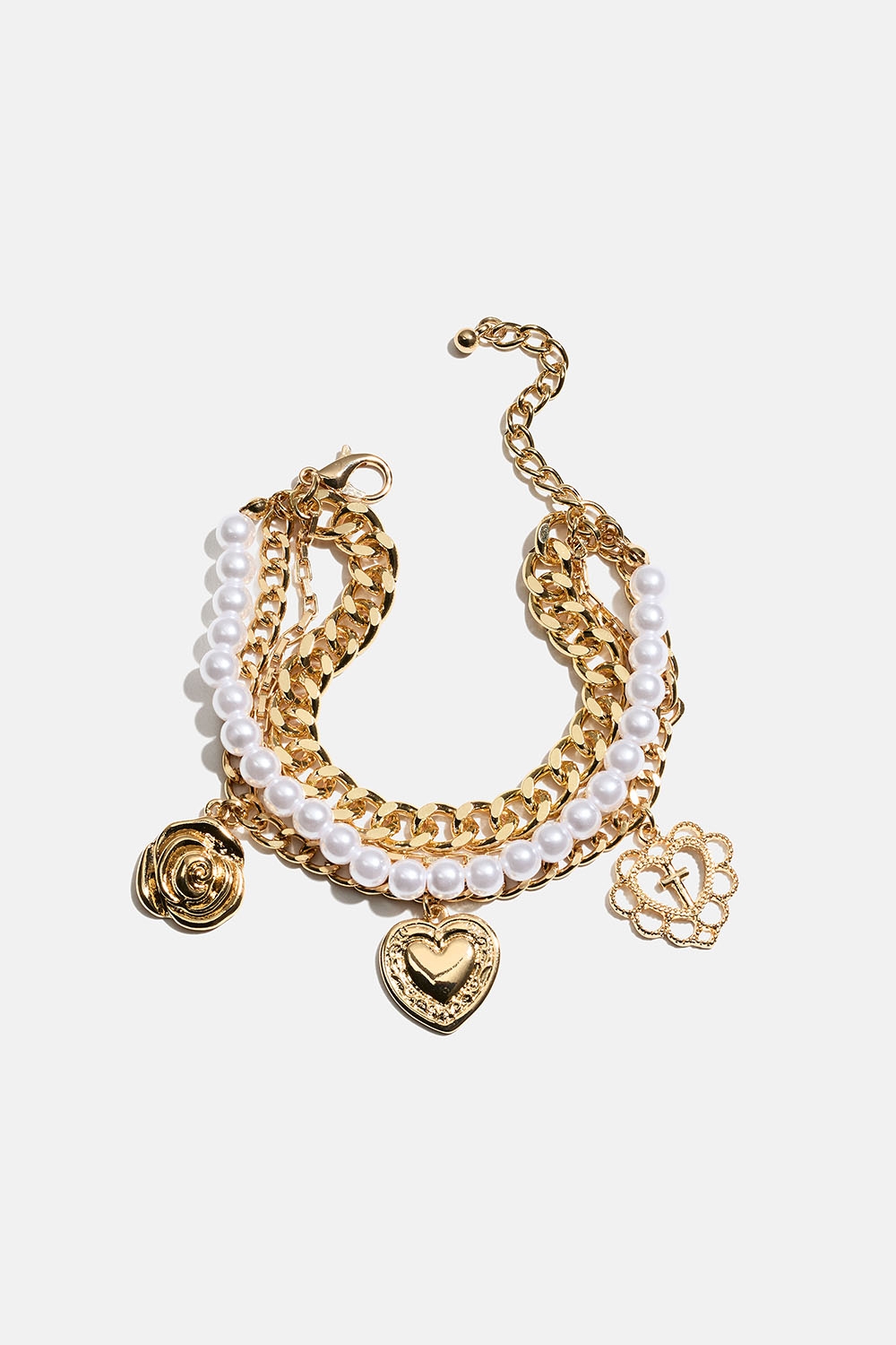 Guldfärgat armband med fyra länkar och berlocker i gruppen Smycken / Armband / Breda hos Glitter (251001802002)