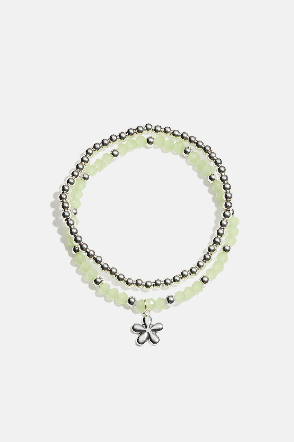 Elastiska armband med blomma och gröna och silverfärgade pärlor, 2-pack i gruppen Smycken / Armband / Flerpack hos Glitter (251001981001)