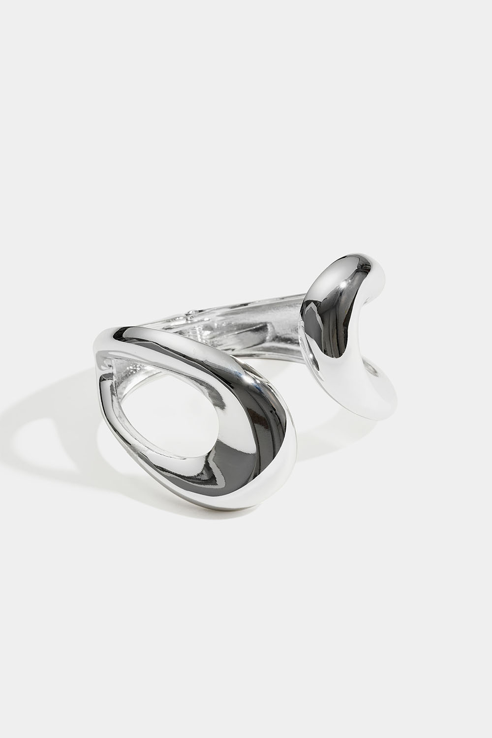 Bangle med rundad design i gruppen Smycken / Armband hos Glitter (251002361001)
