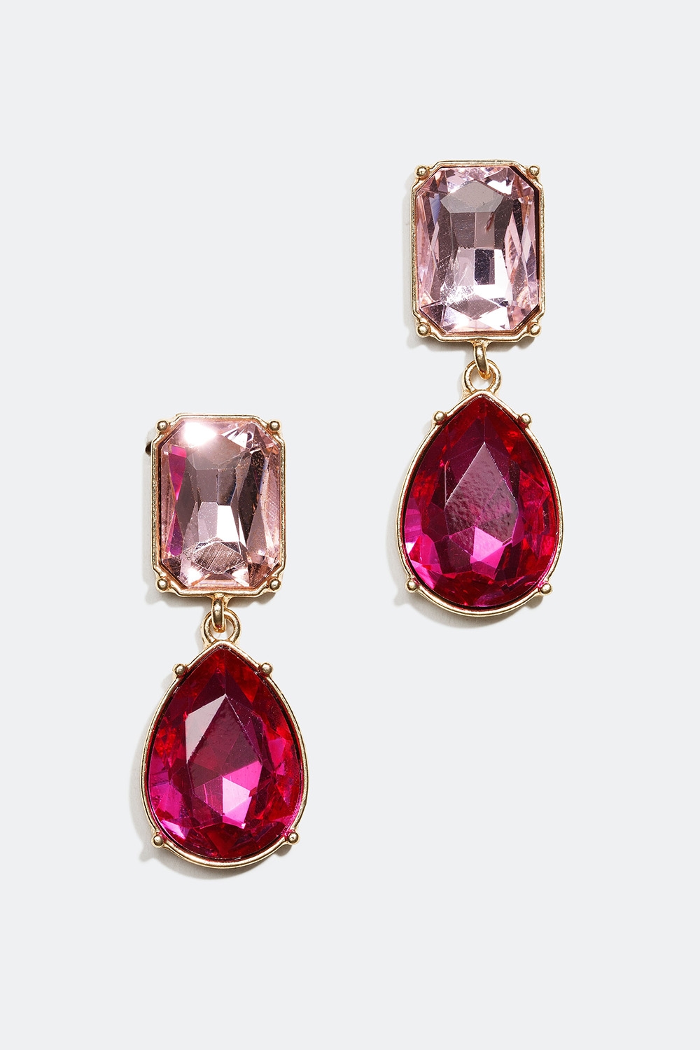 Örhängen med två rosa glasstenar i gruppen Smycken / Örhängen hos Glitter (253002485500)