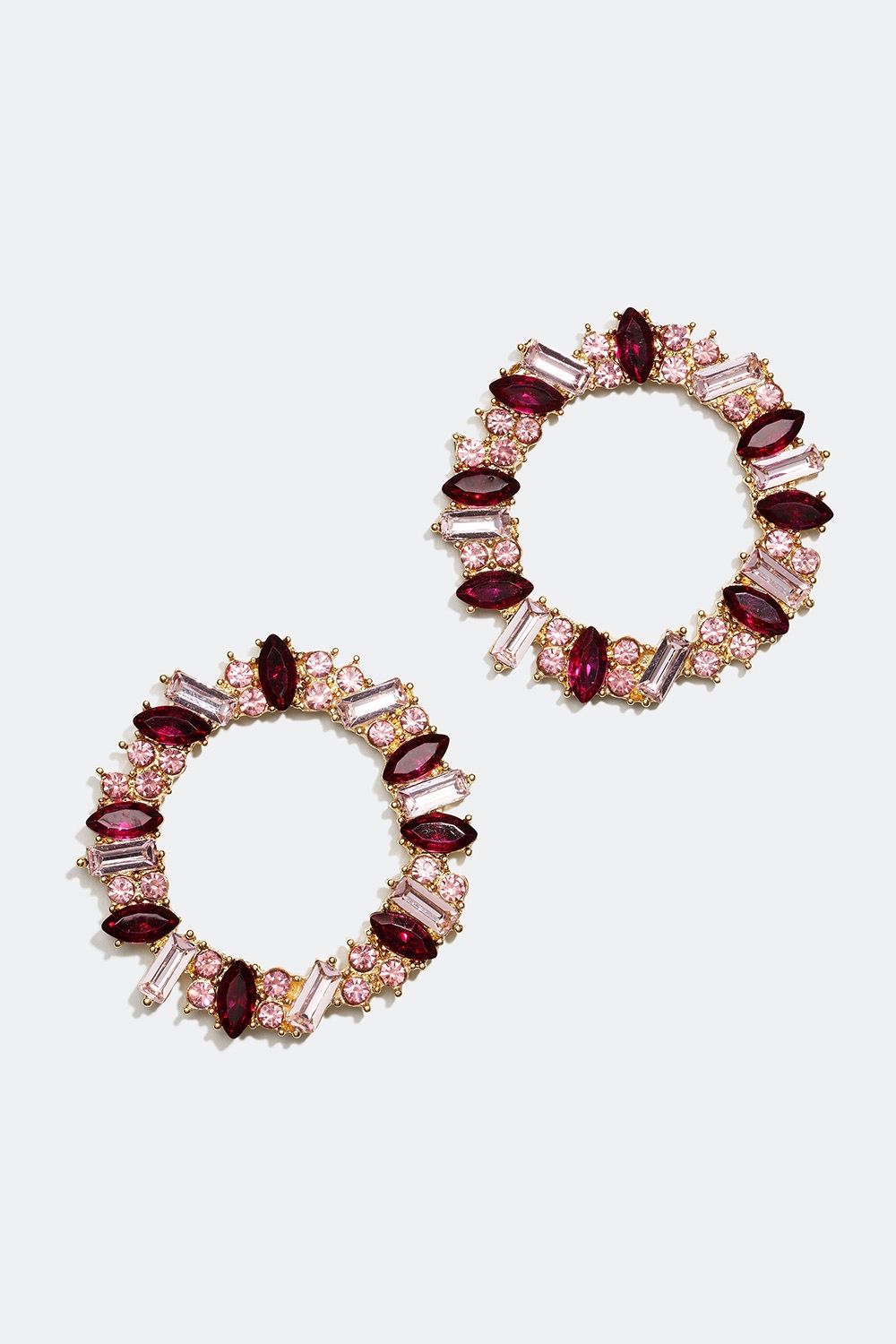 Runda örhängen med glasstenar i rosa mix i gruppen Smycken / Örhängen hos Glitter (253002685400)