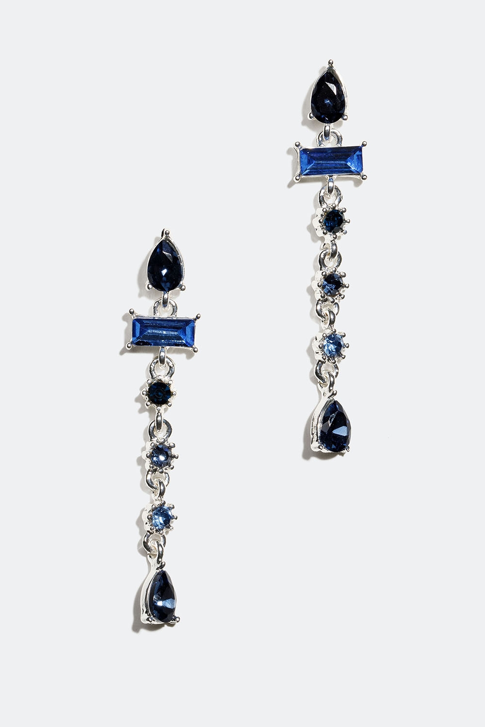 Hängande örhängen med blåa glasstenar i gruppen Smycken / Örhängen hos Glitter (253004637401)