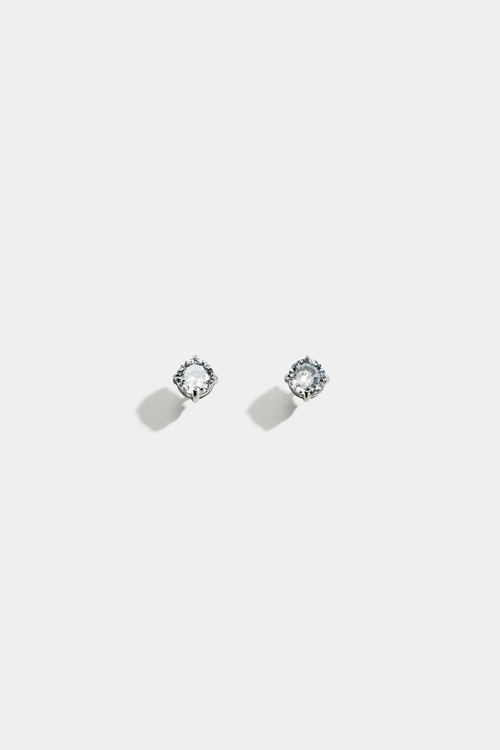 Studs i stål med Cubic Zirconia i gruppen Stål / Örhängen i stål hos Glitter (253009241601)