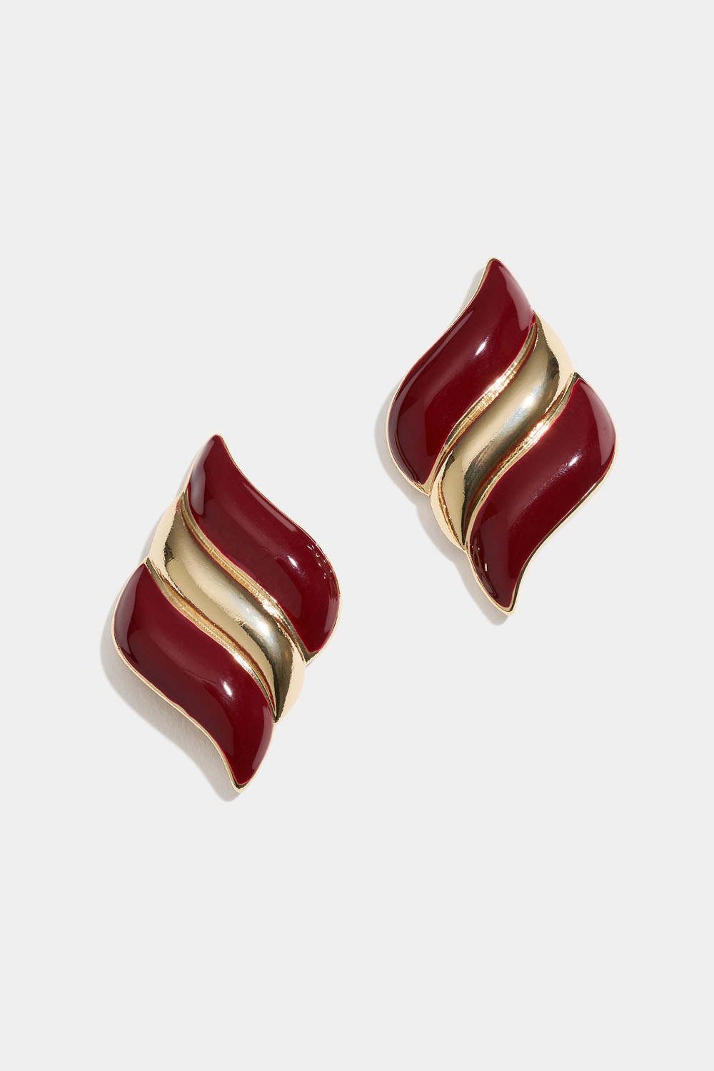 Vinröda studs i vågformer i gruppen Smycken / Örhängen / Studs hos Glitter (253009866302)
