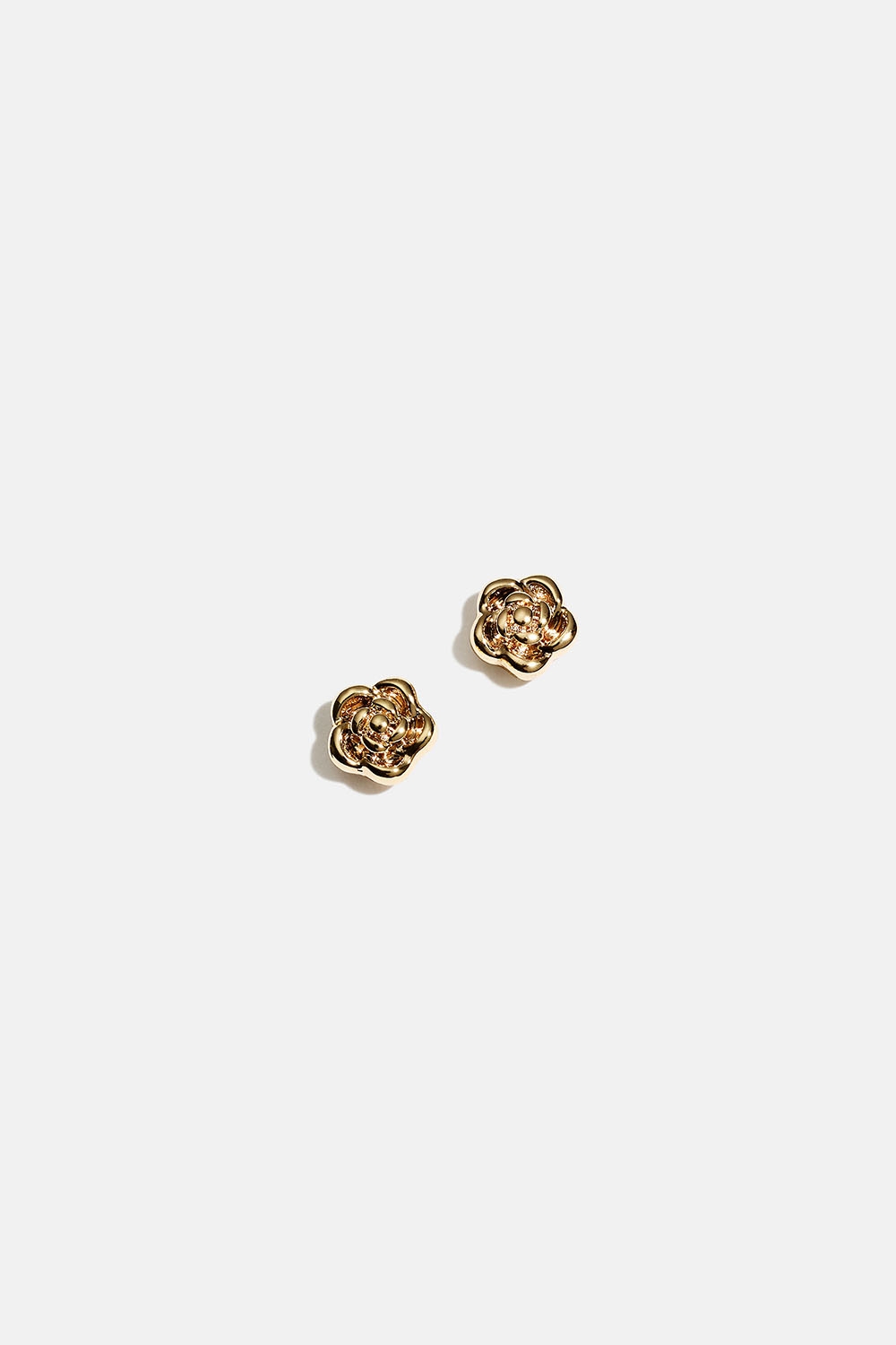 Små guldfärgade studs med rosor i gruppen Smycken / Örhängen / Studs hos Glitter (253010012002)