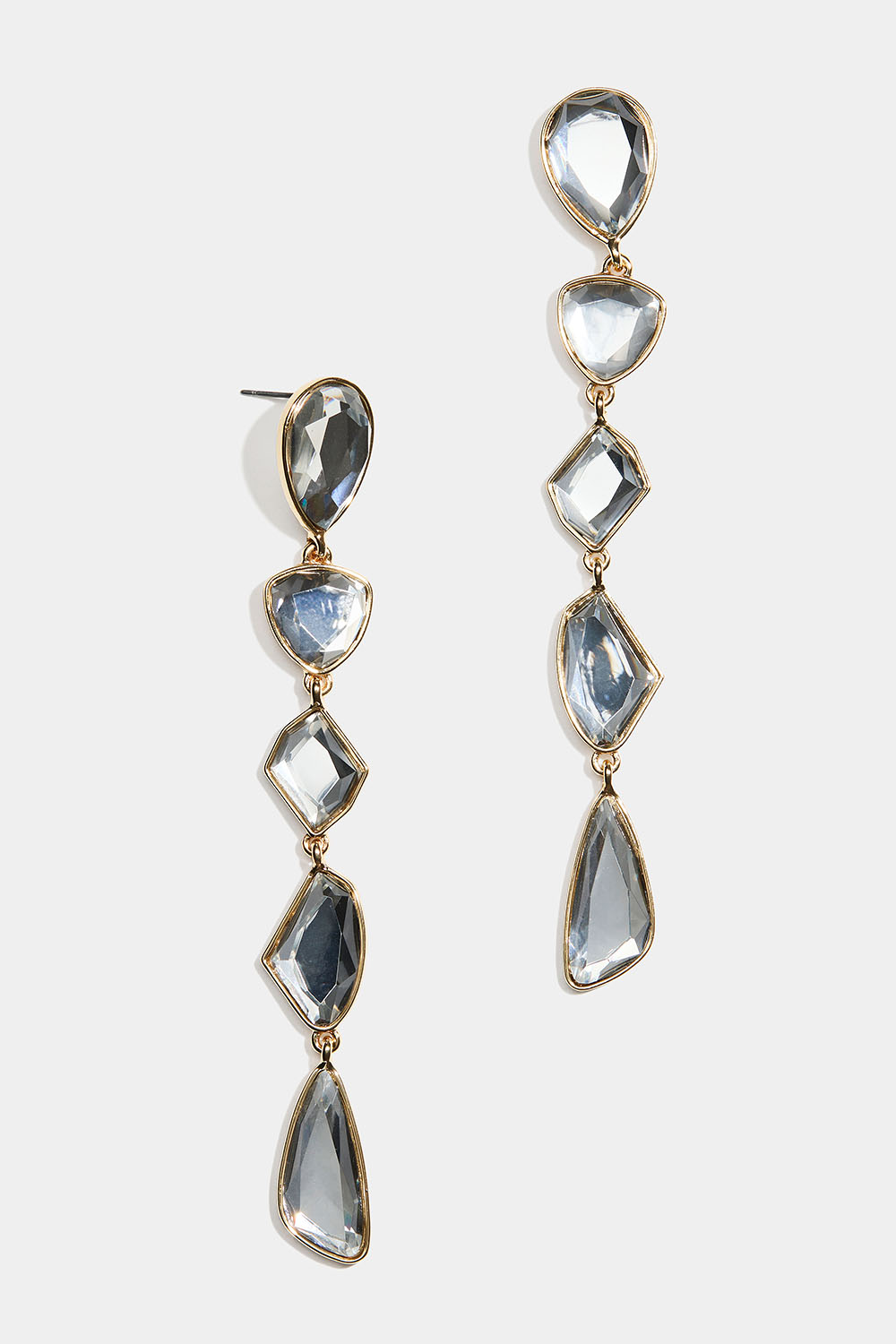 Långa örhängen med olikformade stenar i gruppen Smycken / Örhängen / Strass hos Glitter (253010330202)