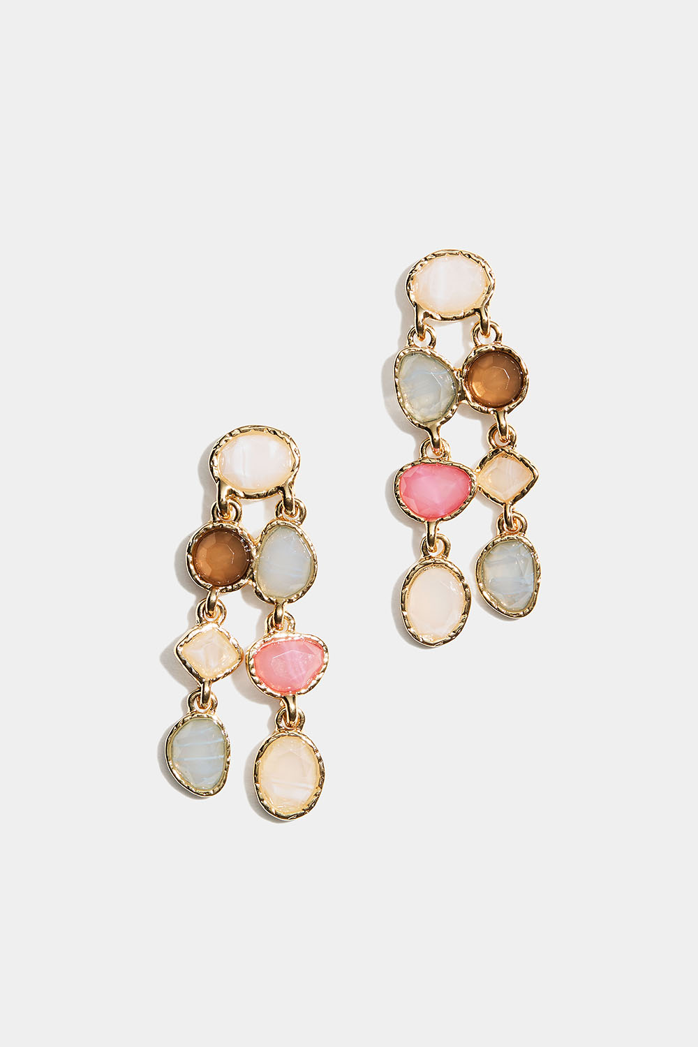 Örhängen med två hängen av stenar i olika färger i gruppen Smycken / Örhängen hos Glitter (253010979902)