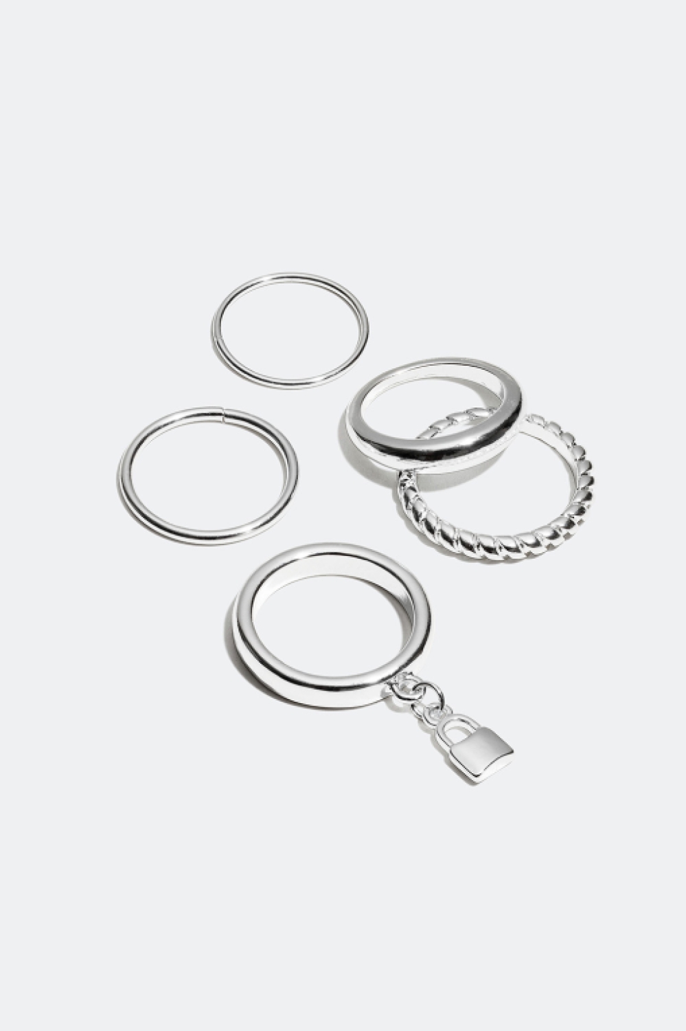 Ringar i olika storlekar, 5-pack i gruppen Alla Smycken / Ringar / Flerpack hos Glitter (25600015)