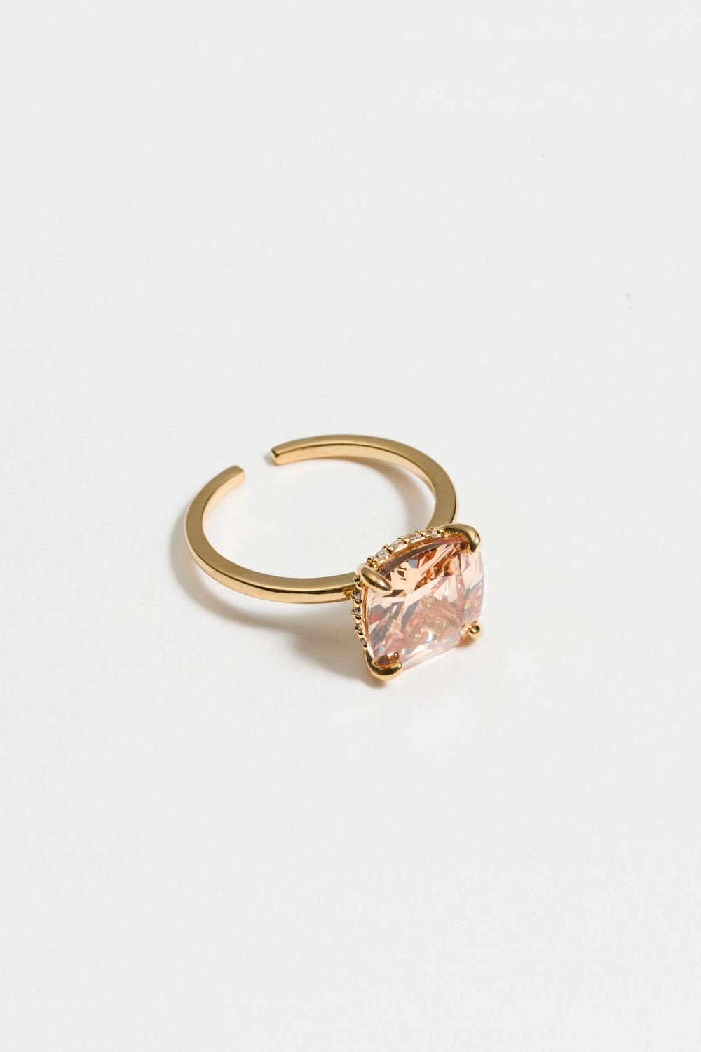 Desiree ring - Light champagne i gruppen Smycken / Ringar / Strass hos Glitter (256000358302)