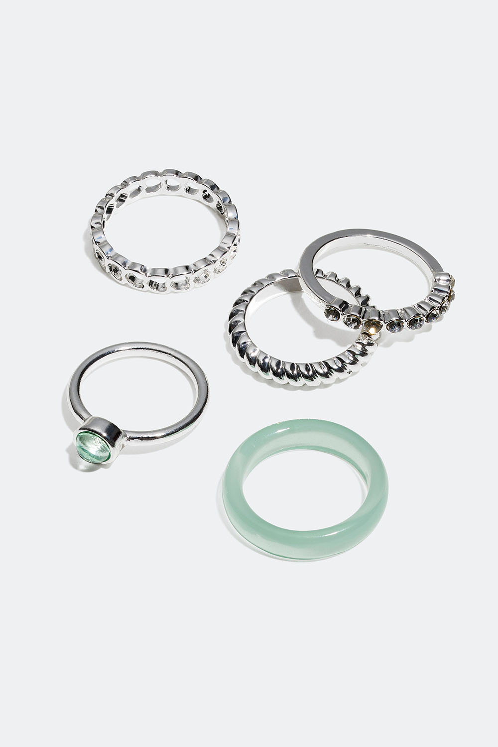 Ringar med detaljer i grön resin, 5-pack i gruppen Smycken / Ringar / Flerpack hos Glitter (256000647)