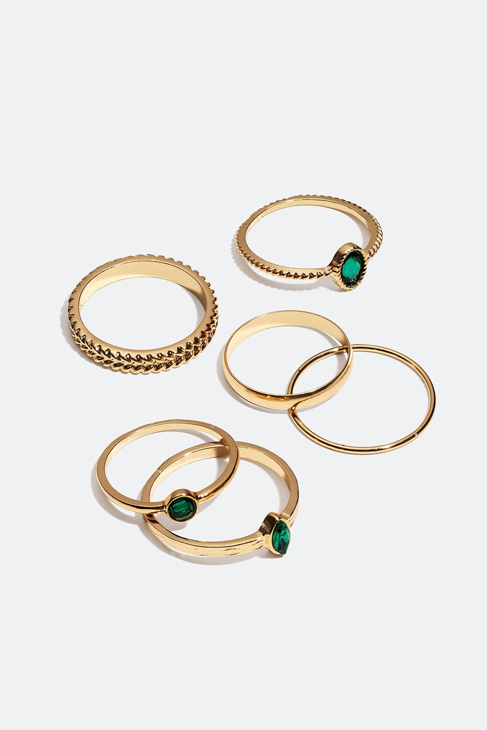 Guldfärgade ringar med gröna glasstenar, 6-pack i gruppen Smycken / Ringar / Flerpack hos Glitter (25600102)