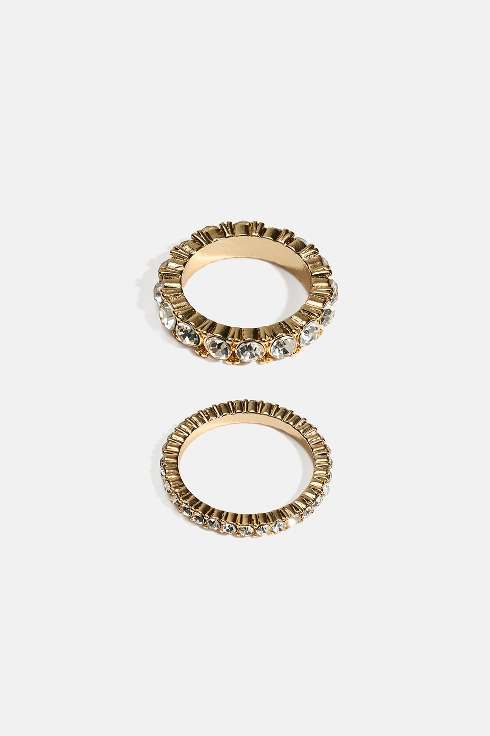 Guldfärgade ringar med strass, 2-pack i gruppen Smycken / Ringar / Flerpack hos Glitter (2560016520)