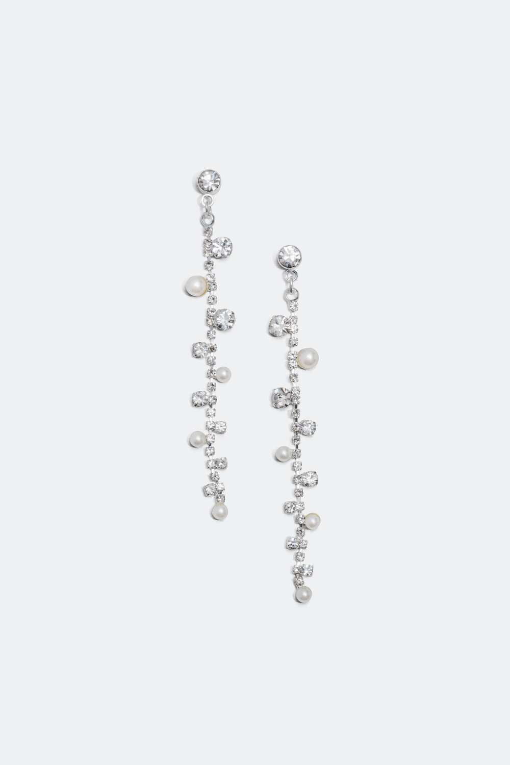 Långa örhängen med pärlor och strass i gruppen Alla Smycken hos Glitter (323355)