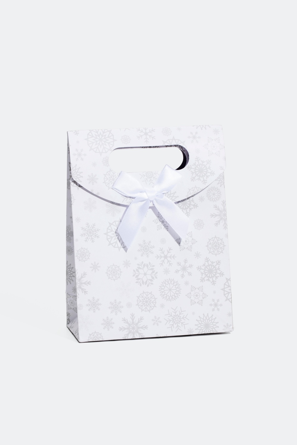 Presentpåse med snöflingor i gruppen Jul / Presentförpackningar hos Glitter (324921)