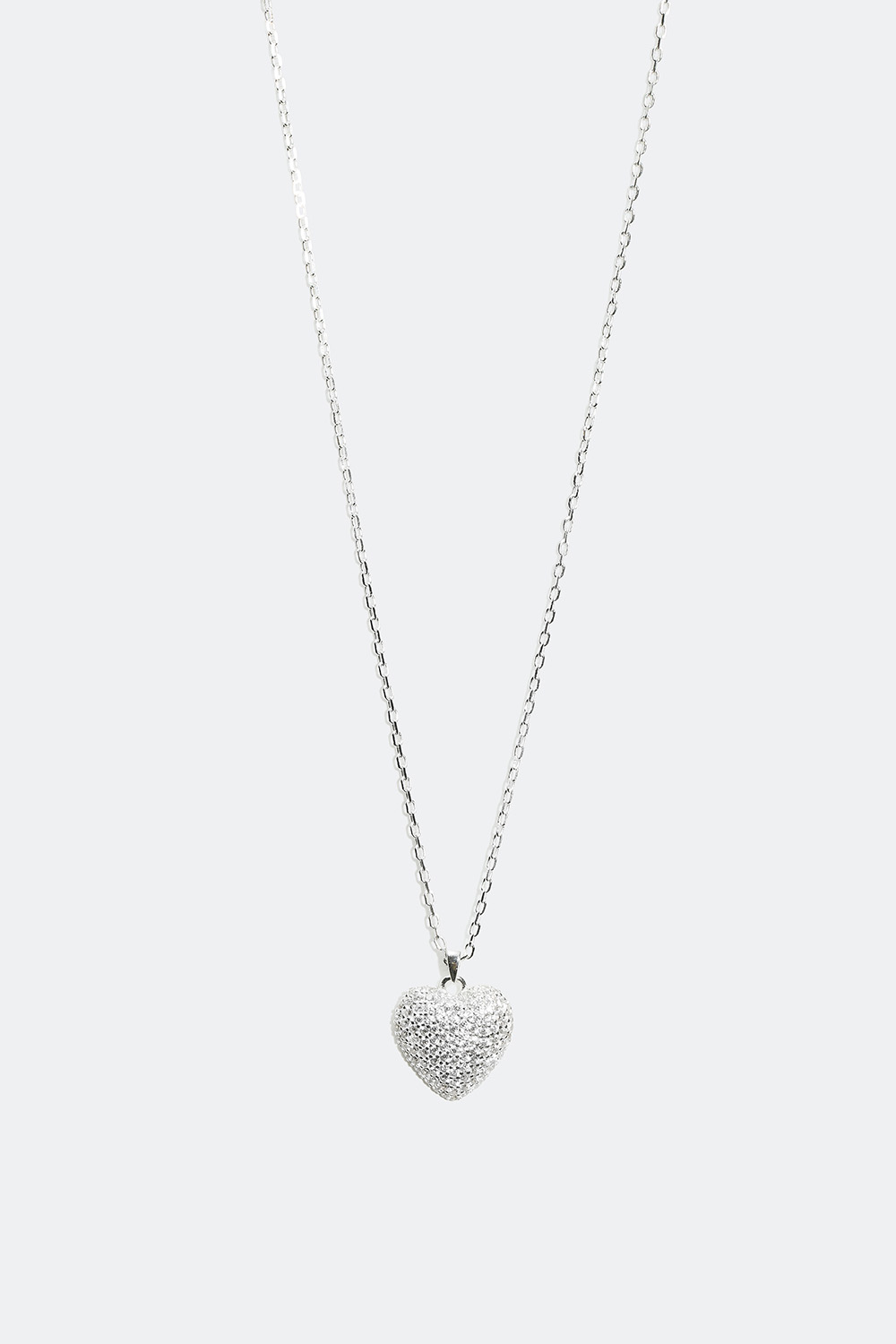 Halsband med strasshjärta, äkta silver i gruppen Silversmycken / Silverhalsband / Halsband med hänge hos Glitter (327333)
