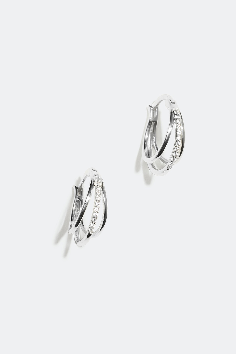 Trippla hoops med Cubic Zirconia, äkta silver, 1,4 cm i gruppen Äkta silver / Silverörhängen / Hoops i äkta silver hos Glitter (328004011000)
