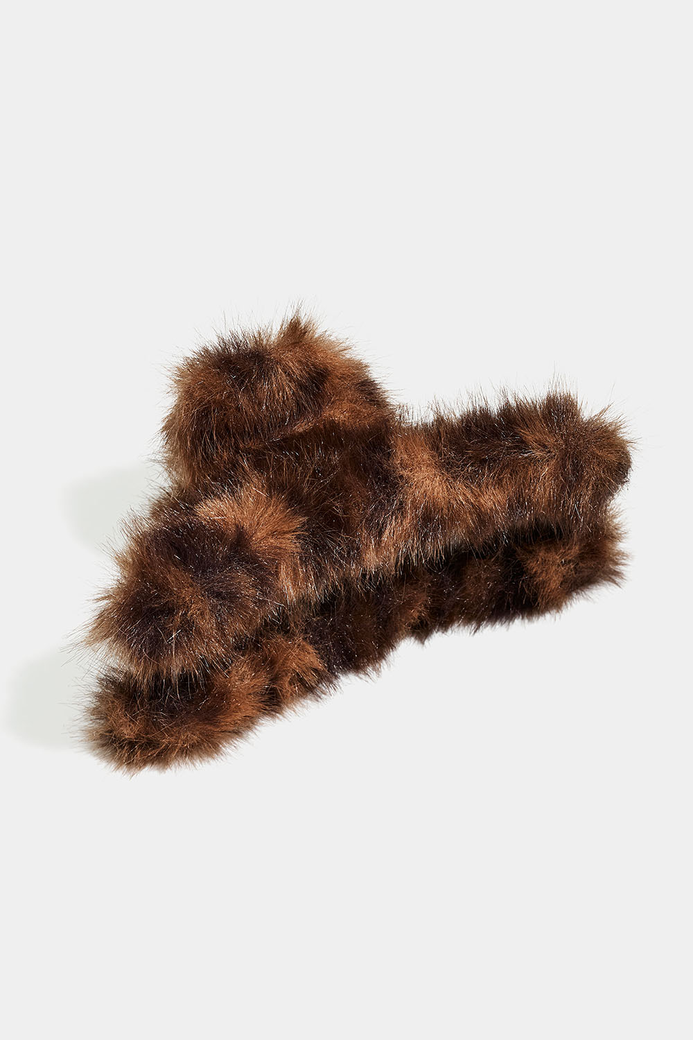 Fluffig hårklämma med leopardmönster i gruppen Håraccessoarer / Spännen & klämmor / Hårklämmor hos Glitter (331002270500)
