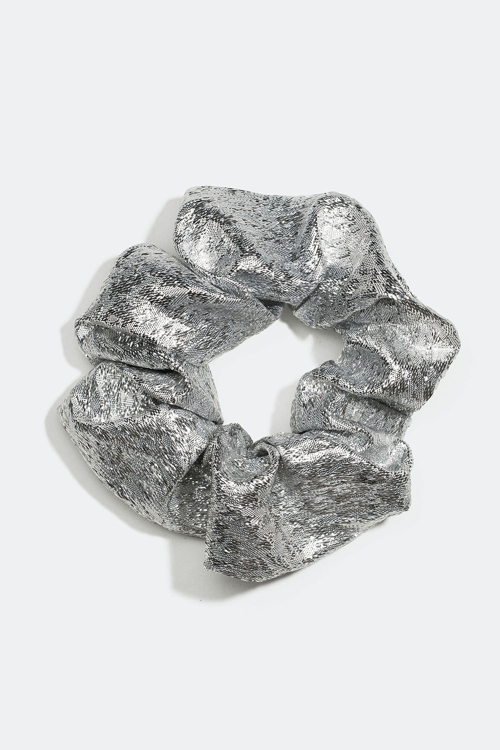 Scrunchie i silver i gruppen Håraccessoarer / Scrunchies hos Glitter (332000701000)