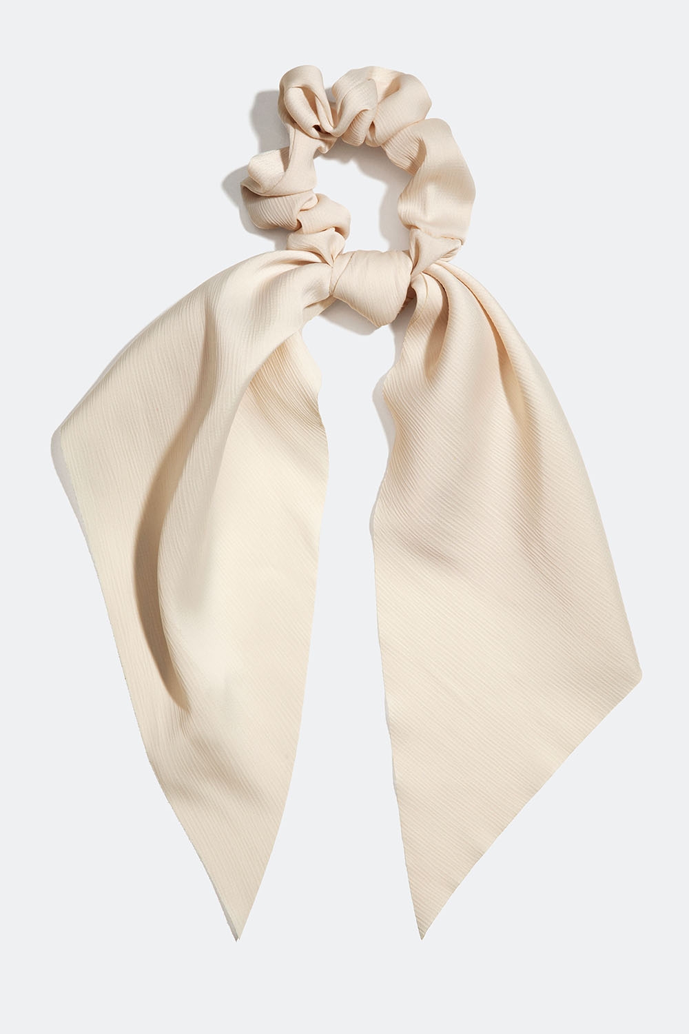 Beige scrunchie tail i gruppen Håraccessoarer / Scrunchies / Scrunchies med scarfdetalj hos Glitter (332000798300)