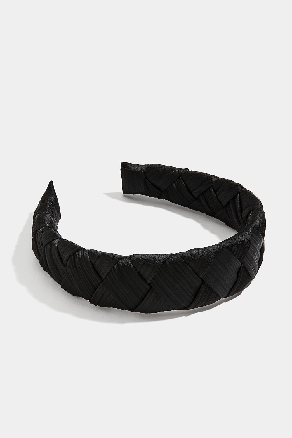 Flätat diadem i svart i gruppen Håraccessoarer / Diadem / Breda hos Glitter (336001259000)