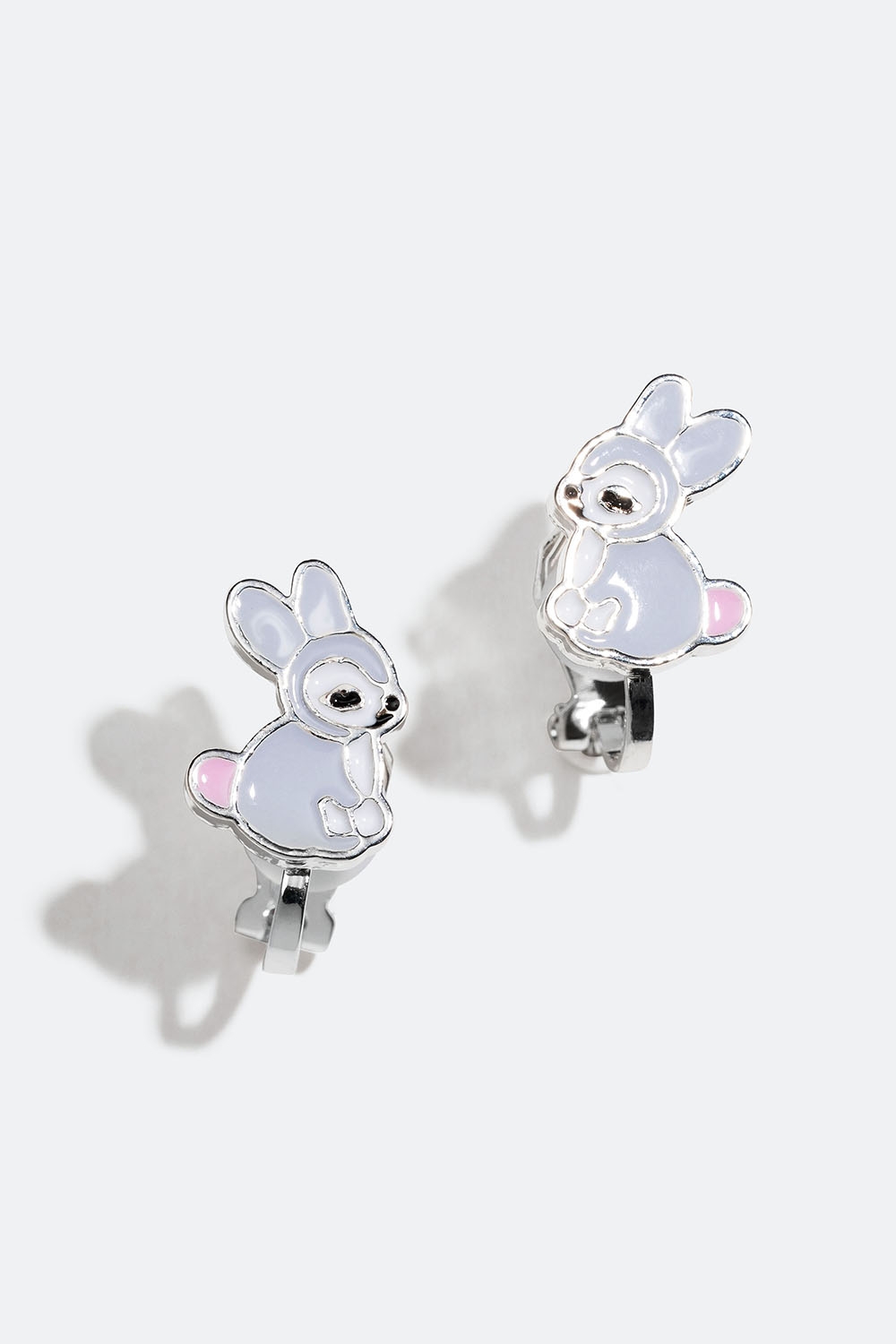 Clipsörhängen med kaniner i gruppen Barn / Barnsmycken / Barnörhängen hos Glitter (402000109900)