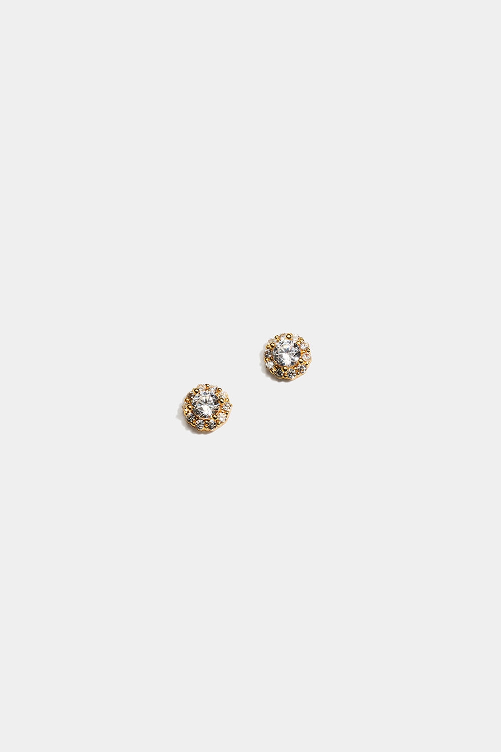 Studs i 18k guldpläterat äkta silver med små och stora Cubic Zirconia i gruppen Smycken / Örhängen / Studs hos Glitter (553001722002)