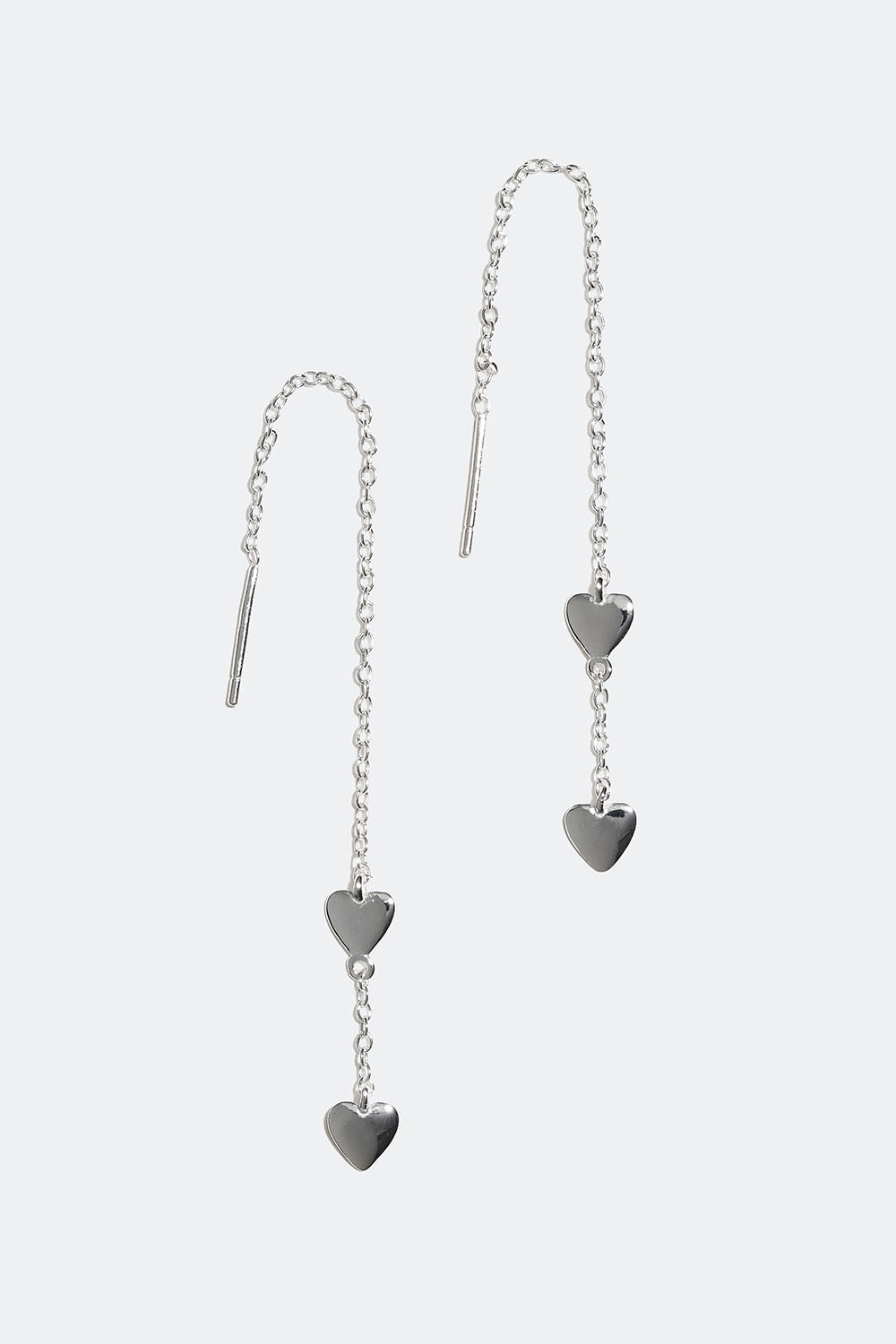 Kedjeörhängen i äkta silver med hjärtan i gruppen Äkta silver / Silverörhängen hos Glitter (553002971001)