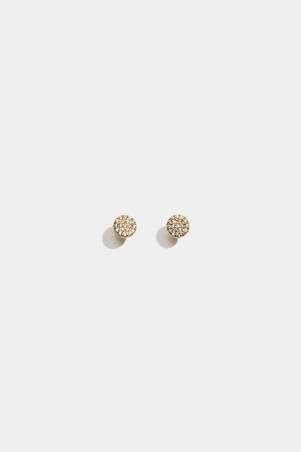 Små runda studs i 18k guldpläterat äkta silver med Cubic Zirconia i gruppen Guldpläterat äkta silver / Guldpläterade örhängen hos Glitter (553005512002)