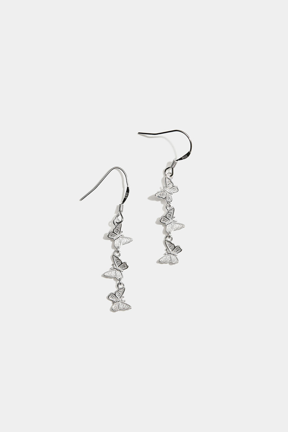 Örhängen i äkta silver med tre fjärilar i gruppen Äkta silver / Silverörhängen hos Glitter (553005591001)