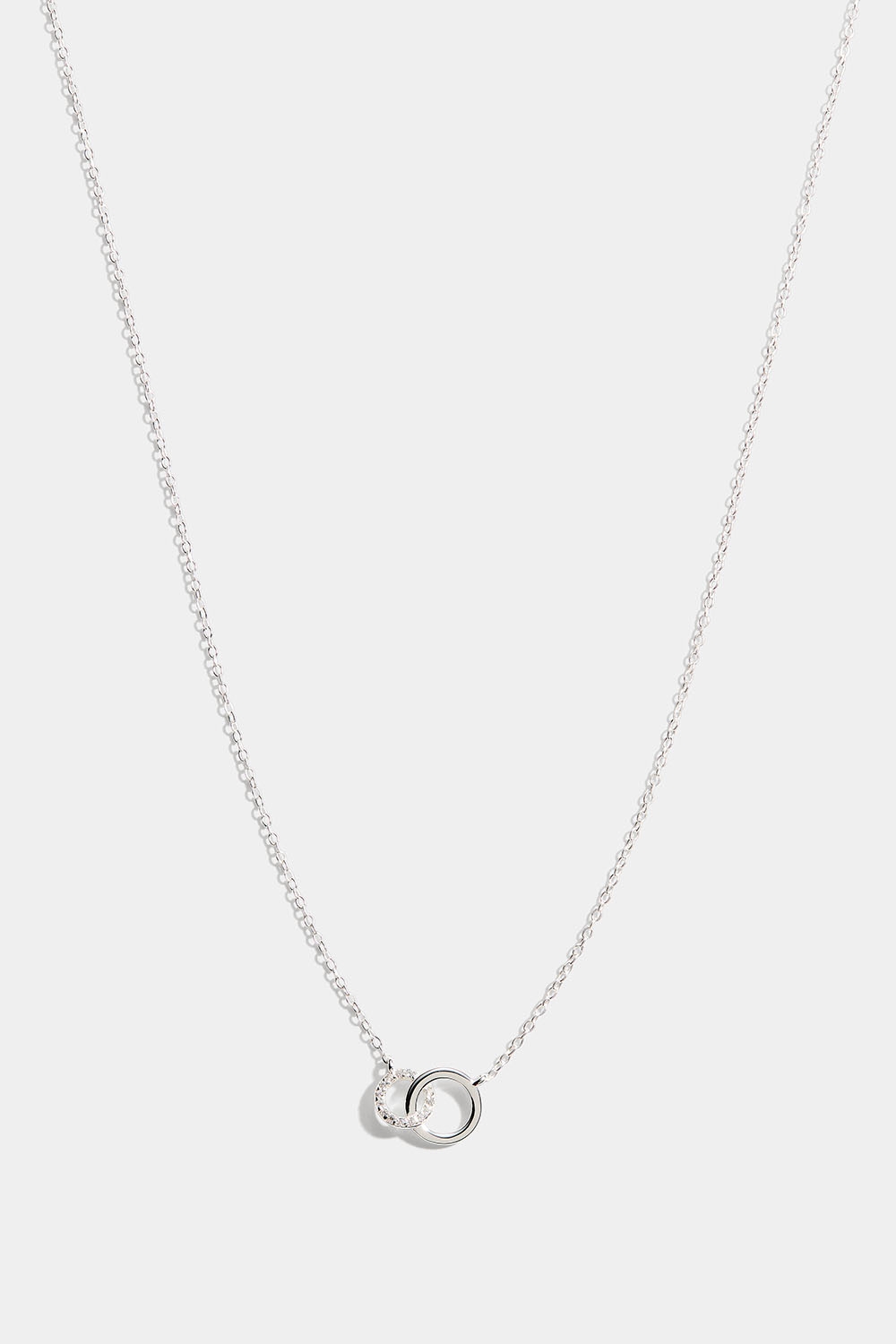 Halsband med dubbla ringar i äkta silver i gruppen Äkta silver / Silverhalsband / Halsband i äkta silver med hänge hos Glitter (554001231001)