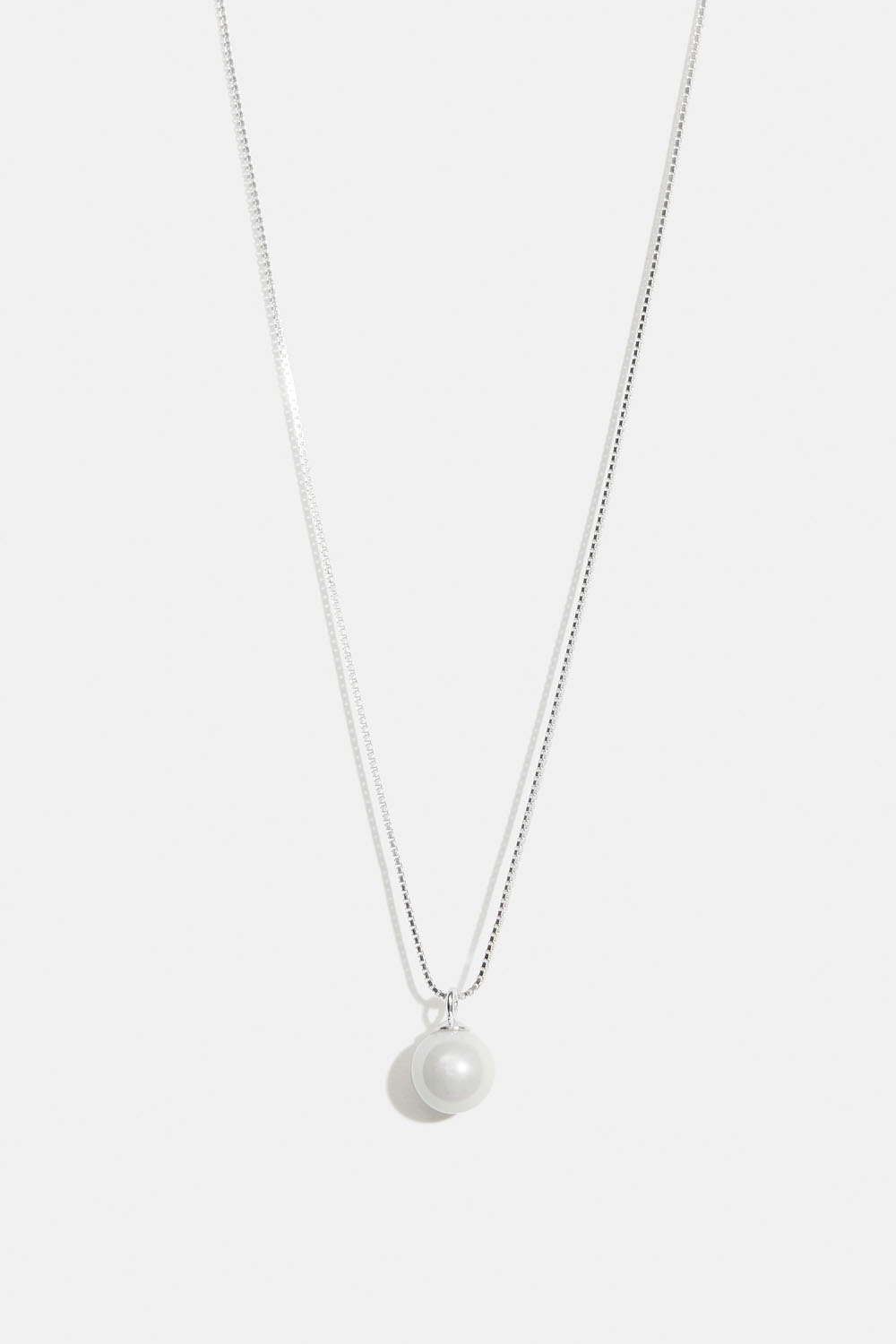 Halsband i äkta silver med rund pärla i gruppen Äkta silver / Silverhalsband hos Glitter (554001301001)
