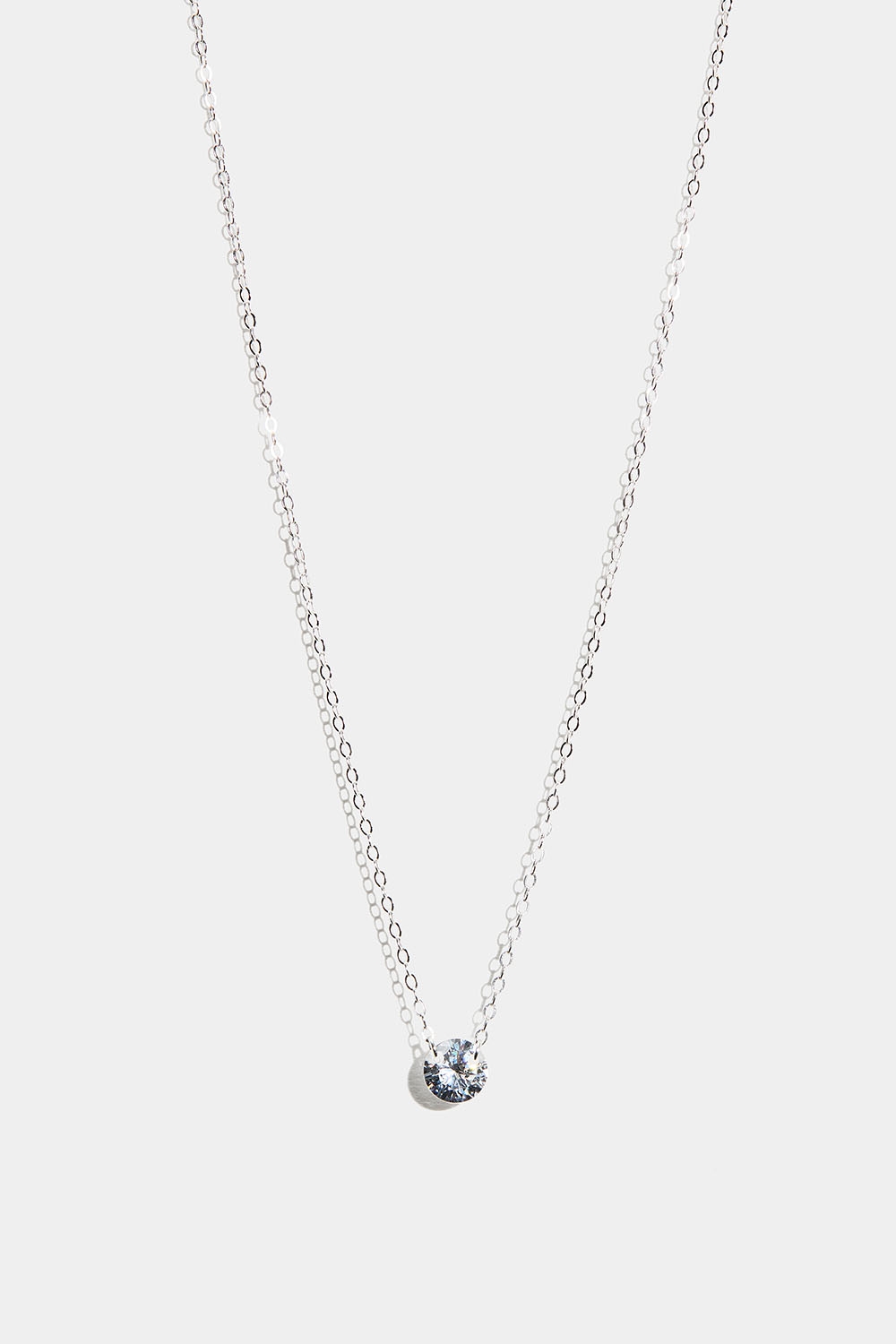 Halsband i äkta silver med rund Cubic Zirconia i gruppen Äkta silver / Silverhalsband / Halsband i äkta silver med hänge hos Glitter (554001421001)