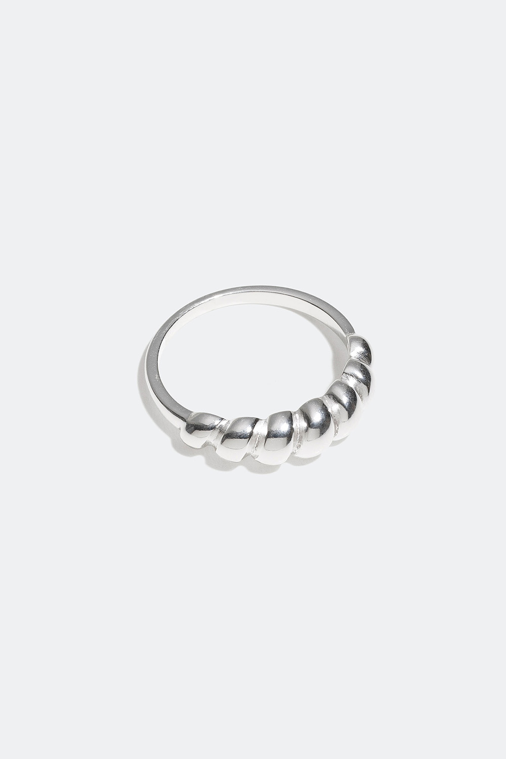Ring i äkta silver med tvinnad design i gruppen Äkta silver / Silverringar / Silver hos Glitter (55600040)