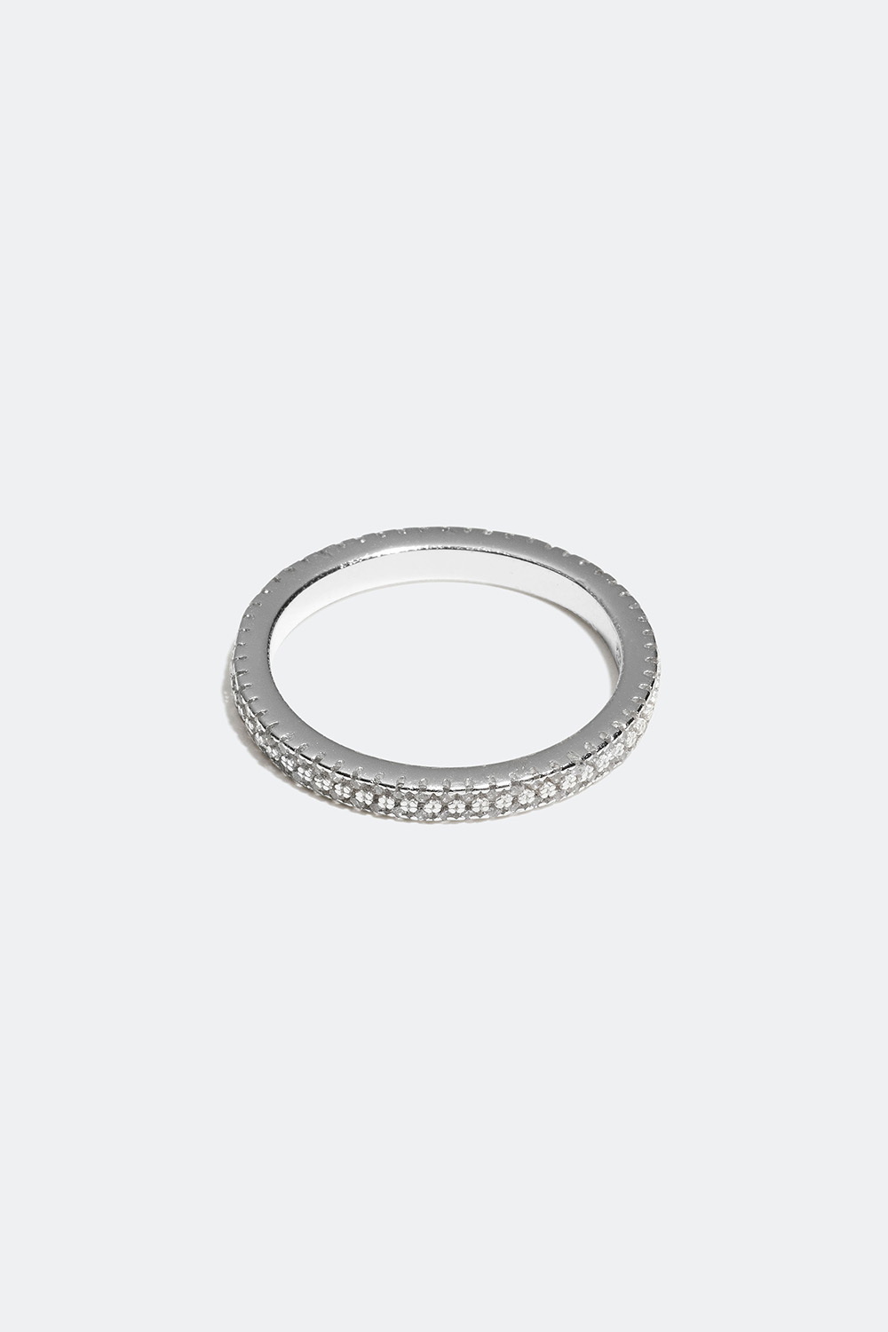 Ring i äkta silver med små Cubic Zirconia stenar i gruppen Äkta silver / Silverringar / Silver hos Glitter (55600055)