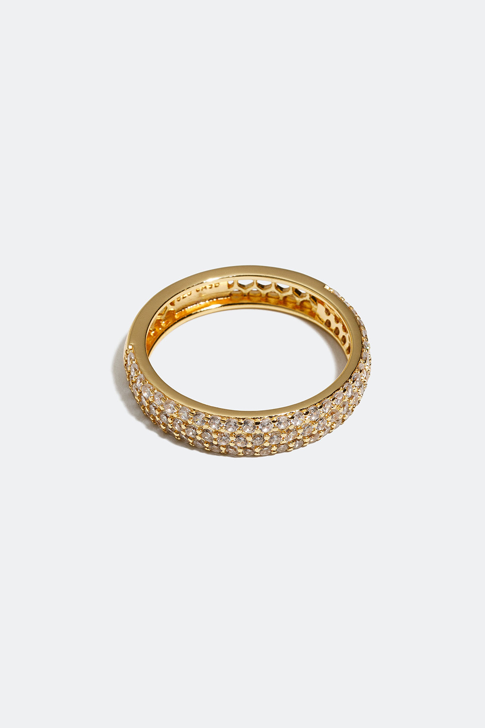 Bred ring med vita Cubic Zircona förgylld med 18k guld i gruppen 18k Guldpläterat silver / Ringar i 18k guld hos Glitter (556000580)
