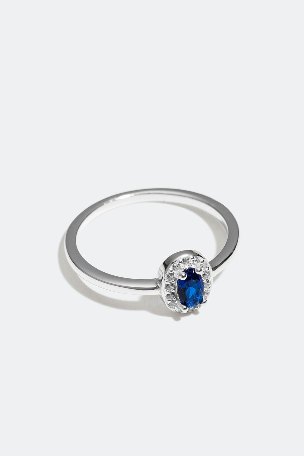 Ring i äkta silver med oval blå Cubic Zirconia i gruppen Äkta silver / Silverringar / Silver hos Glitter (55600064)